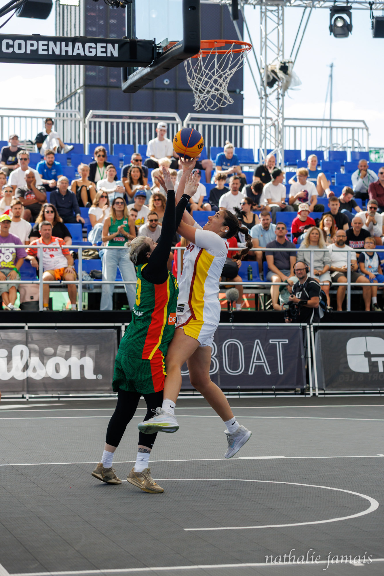 Vega Gimeno (ESP) Marina Solopova (LTU) 