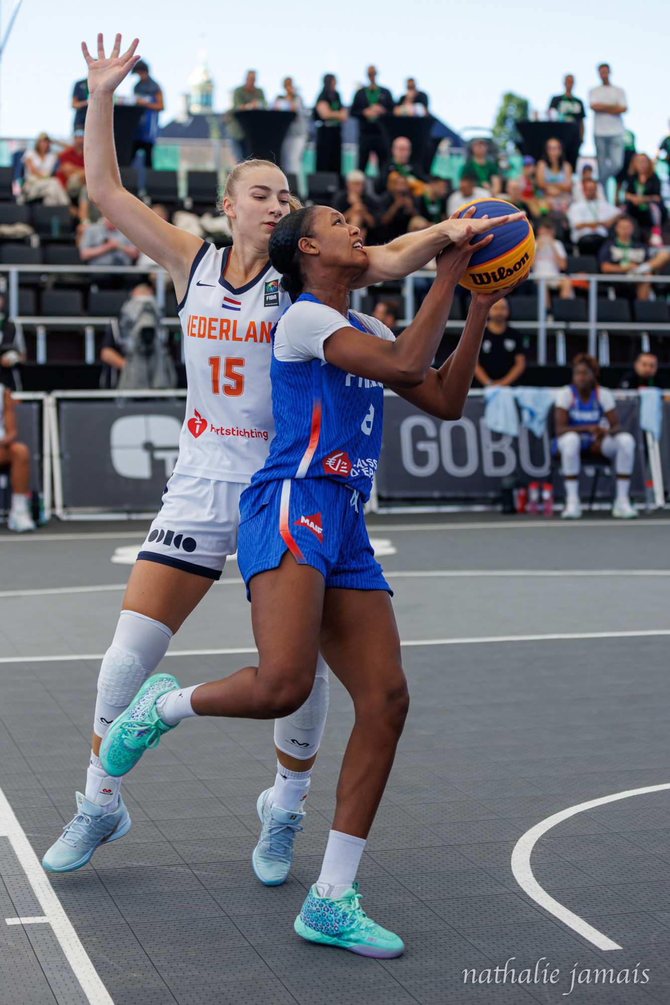 Yohana Ewodo (FRA) Lotte van Kruistum (NED)