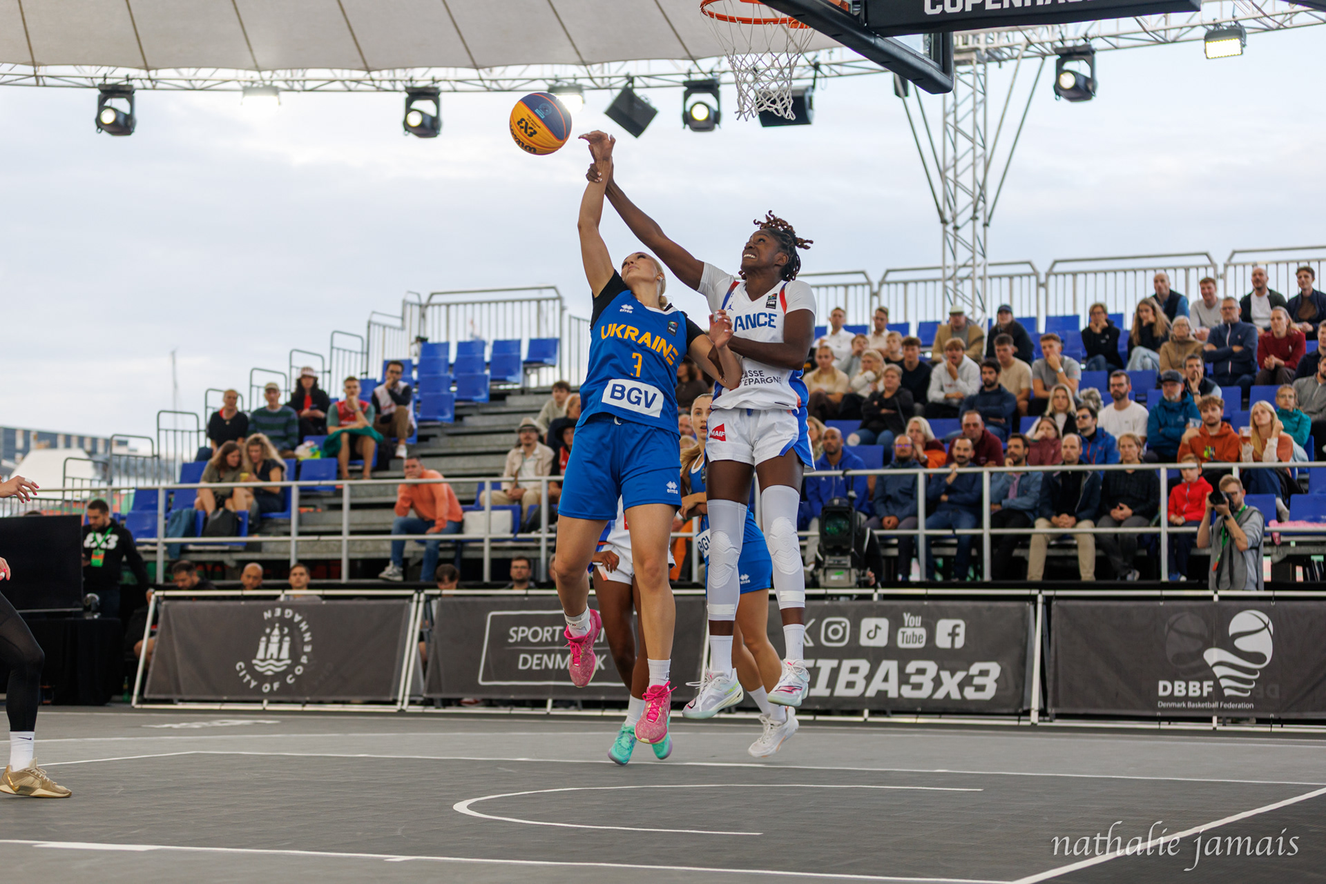 Marie Mane (FRA) Vira Hrymaliuk (UKR)