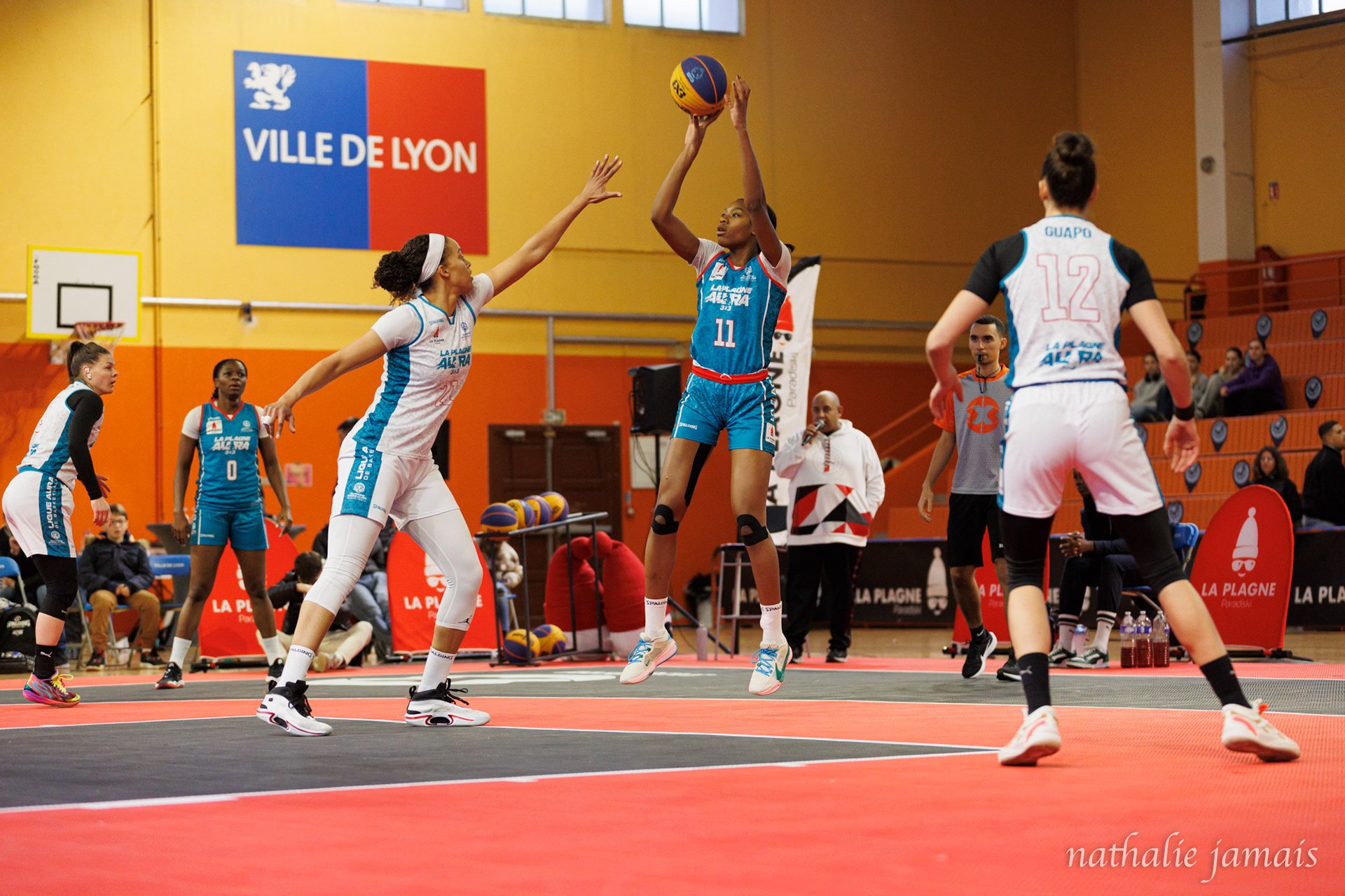 LA PLAGNE AURA 1 - LA PLAGNE AURA 2