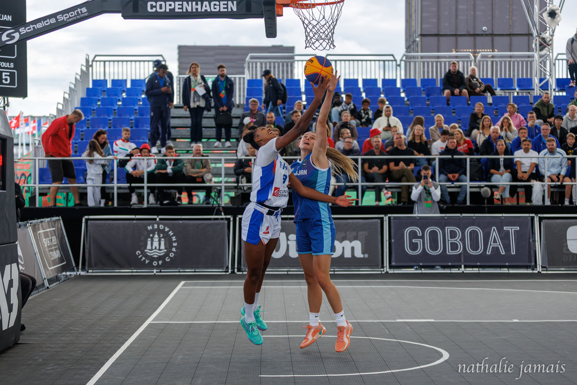 Yohana Ewodo (FRA) Alexandra Mollenhauer (AZE)