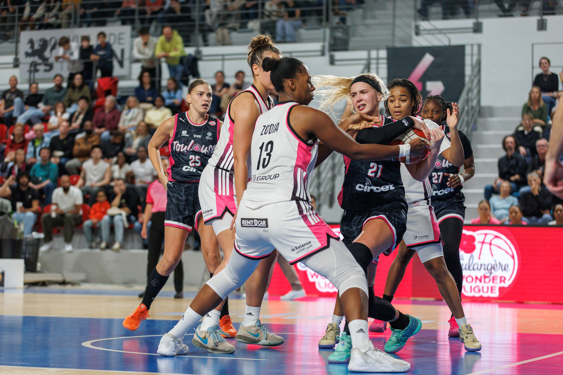 Jessica Lindstrom - Jess-Mine Zodia