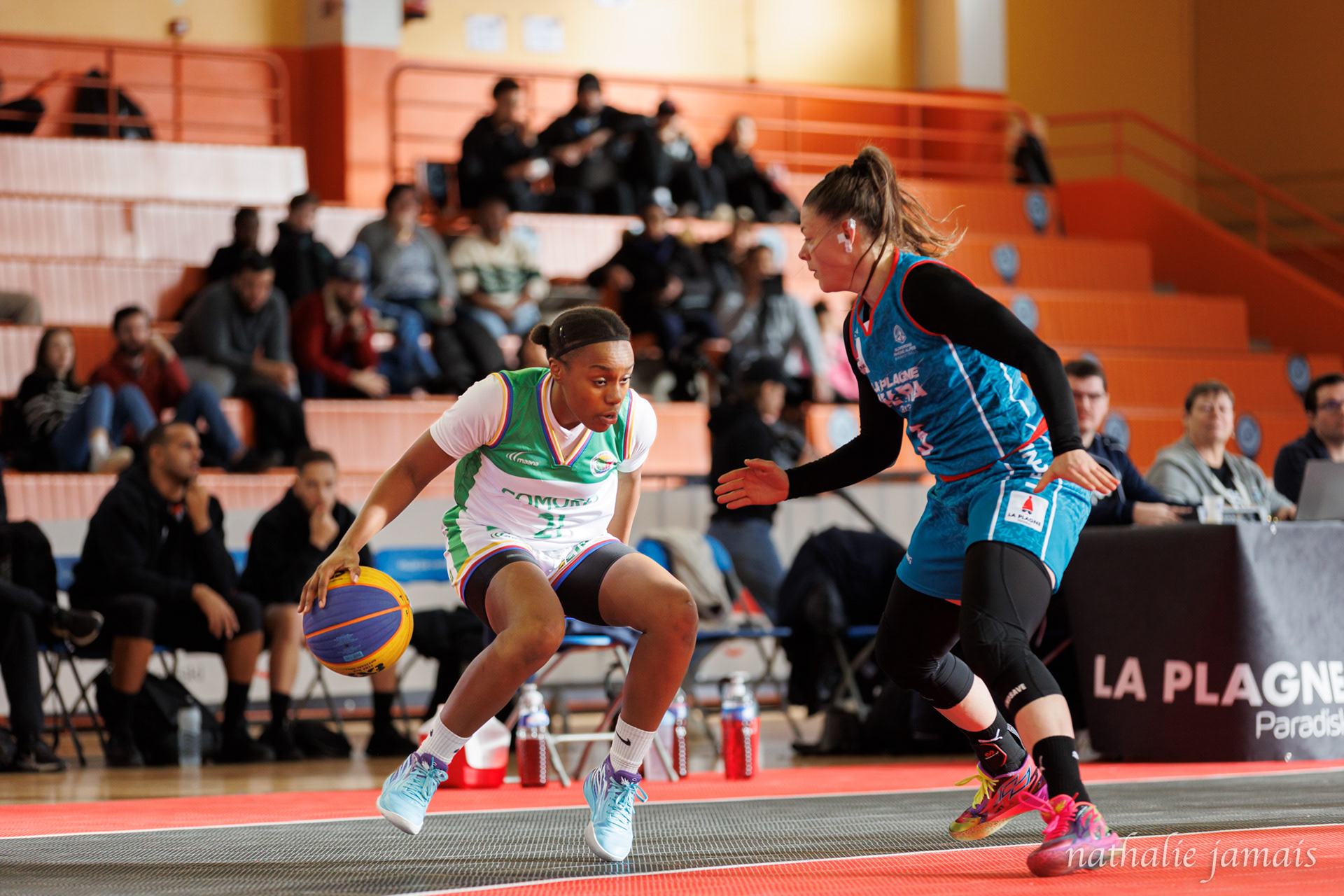 LA PLAGNE AURA 1 - COMORES