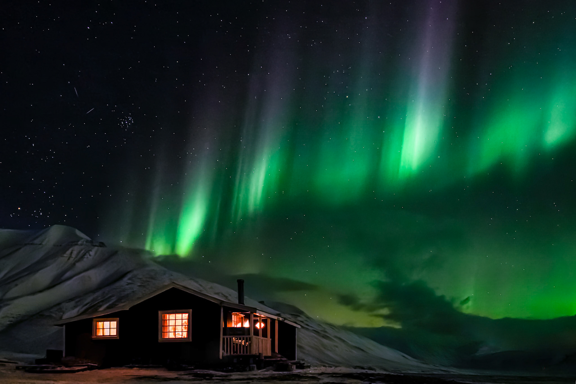 Arctic Night.  - Svalbard, Norway. October 2021