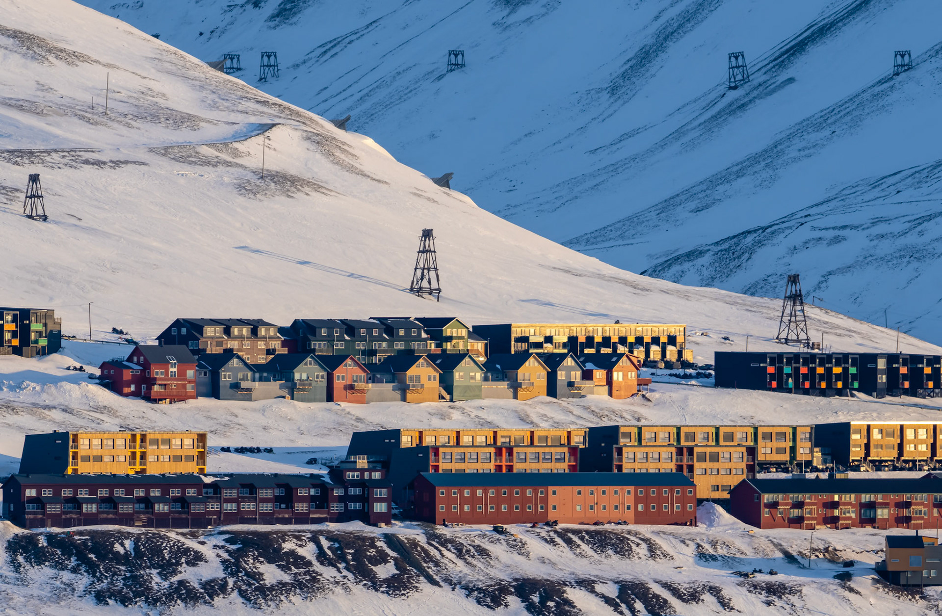 Midnight Sun.  - Longyearbyen, Svalbard. April 2022