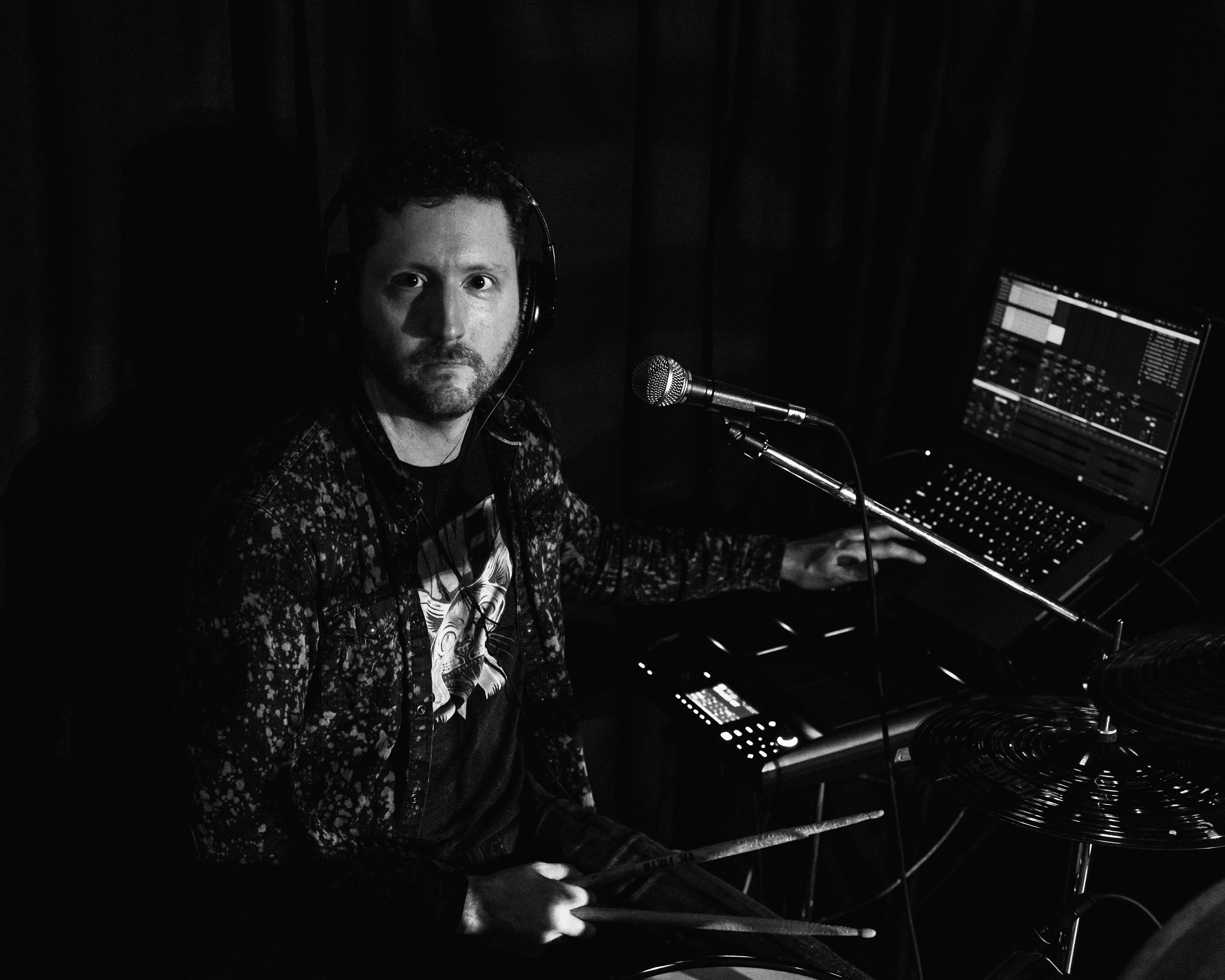 Emo Karaoke - Guyliner -The Cobalt - Vancouver - January 17