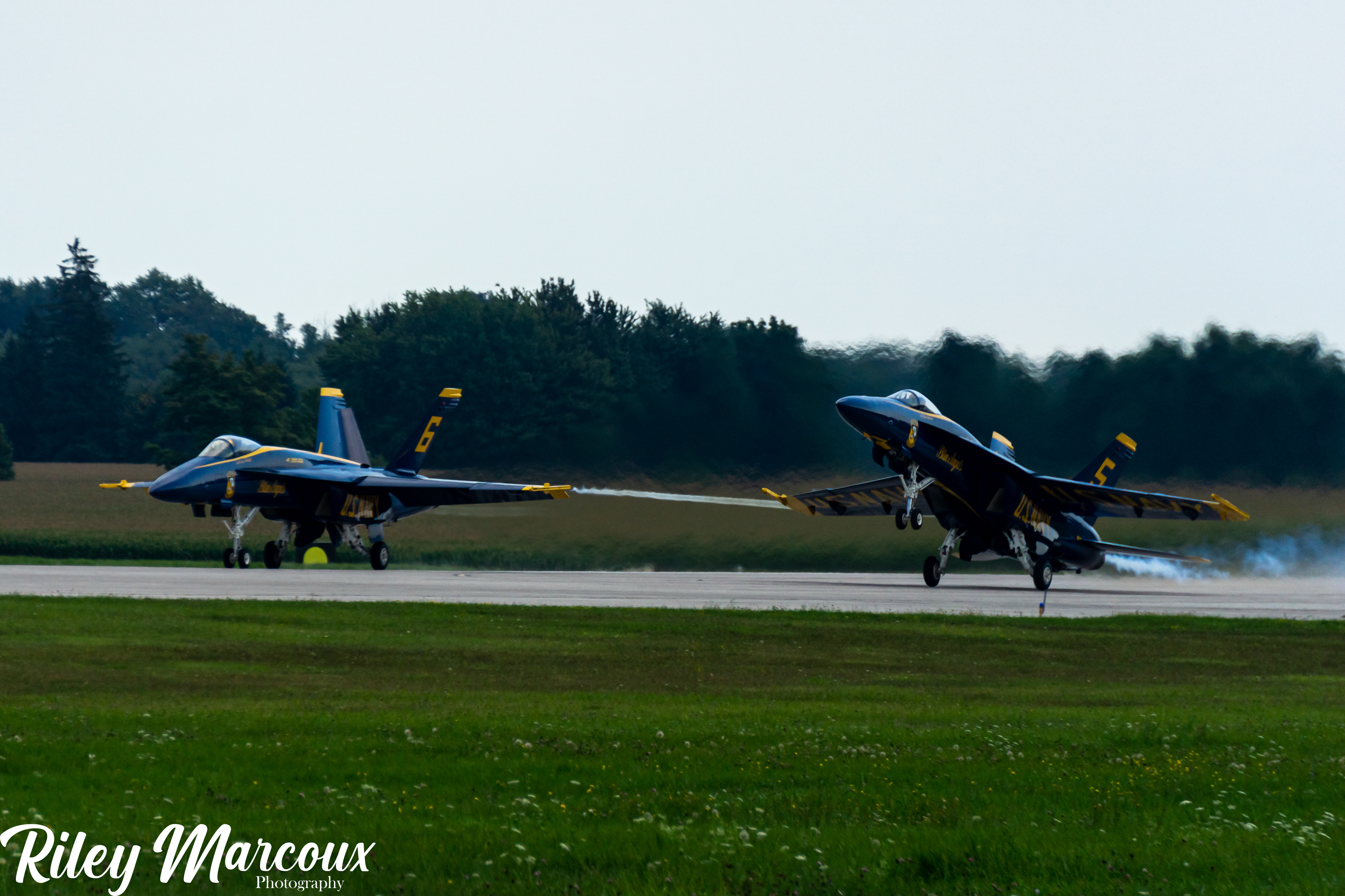 UNITED STATES NAVY BLUE ANGELS