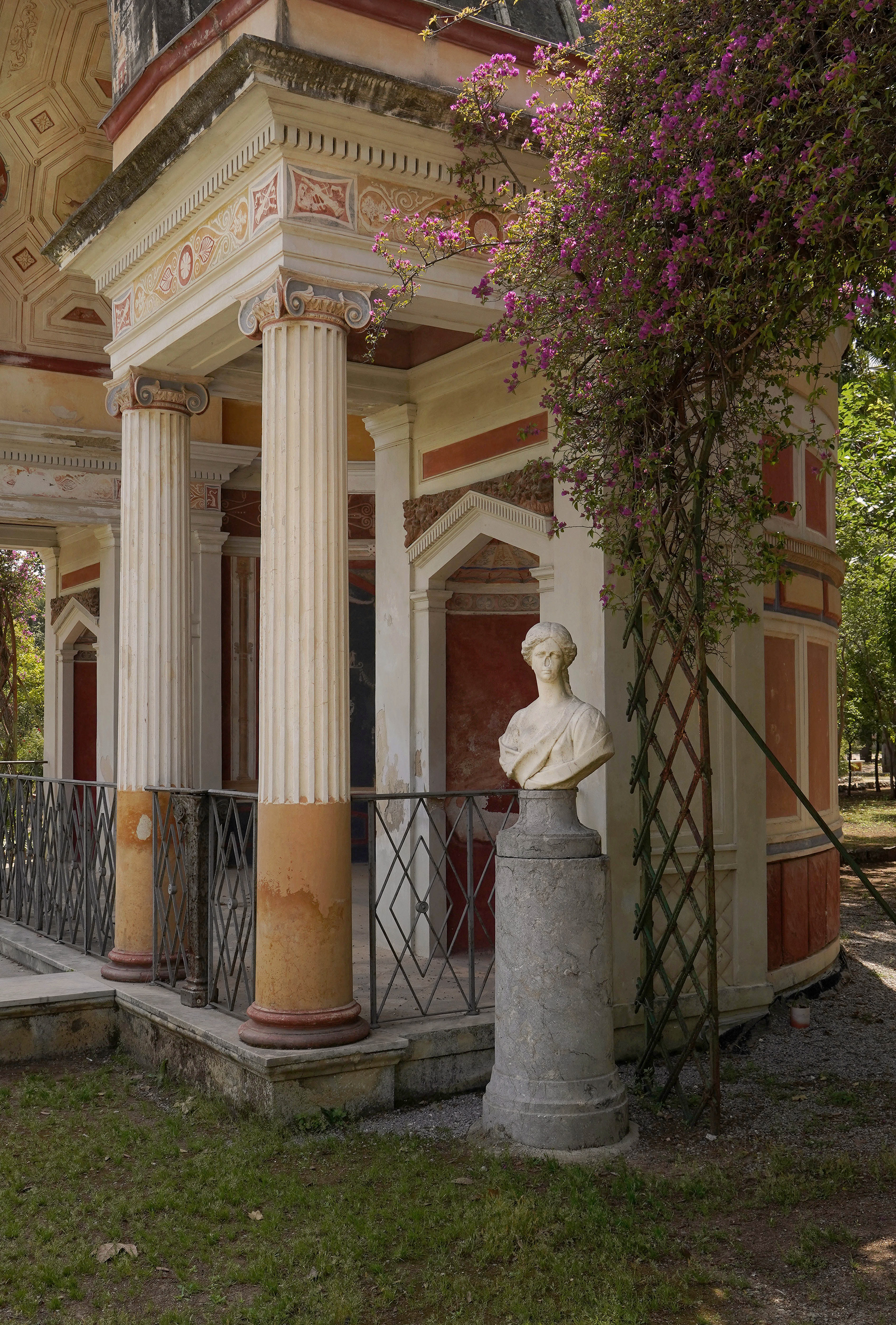Location shooting and scouting at Palermo’s Botanical Garden in preparation for a commercial by the French jewelry brand Gemmyo.