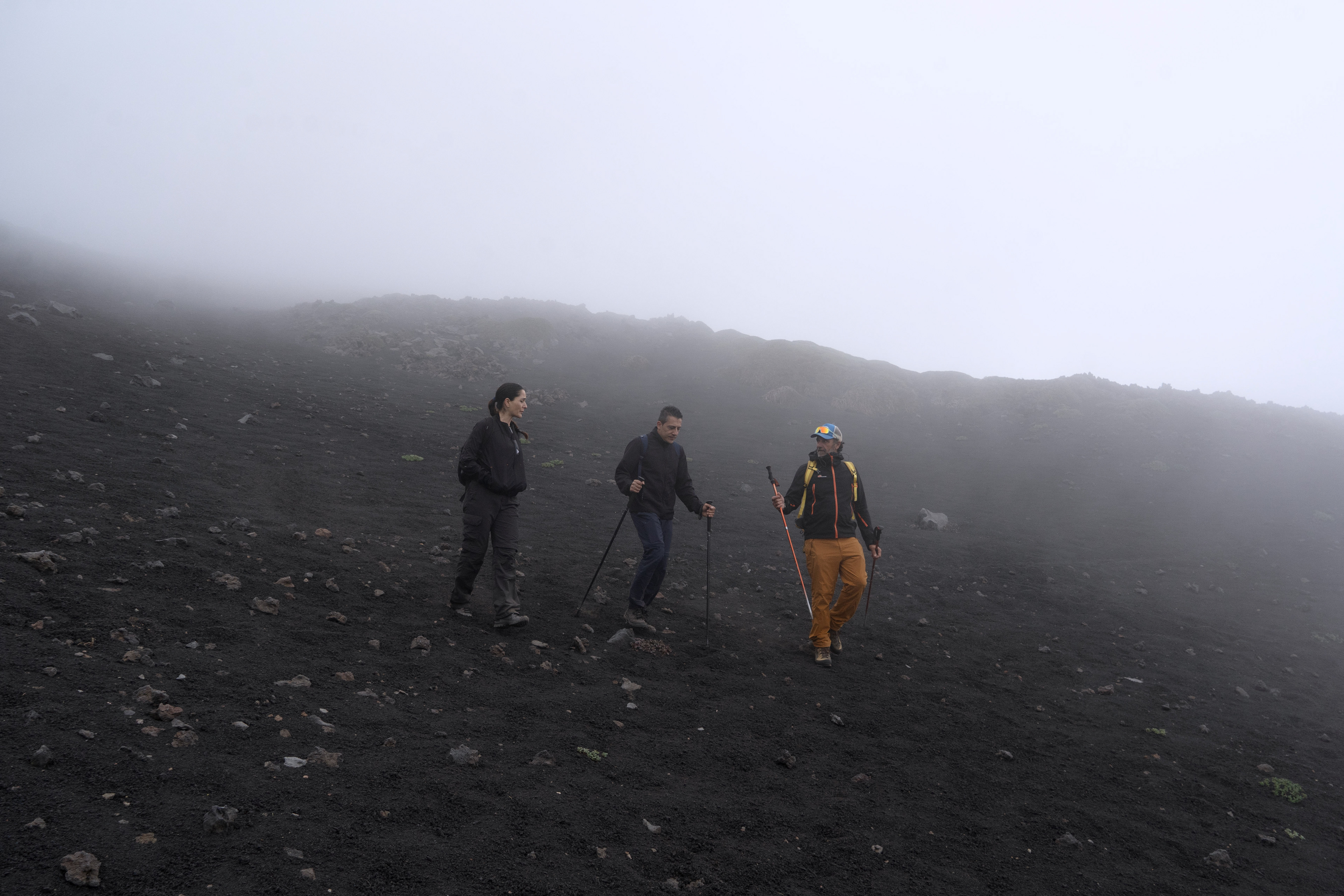 Shooting commissioned by Airbnb Experiences in 2025, capturing the majestic Mount Etna alongside Dario Vaghi, an expert guide with over 20 years of experience. The series highlights immersive nature exploration and authentic slow travel moments.
