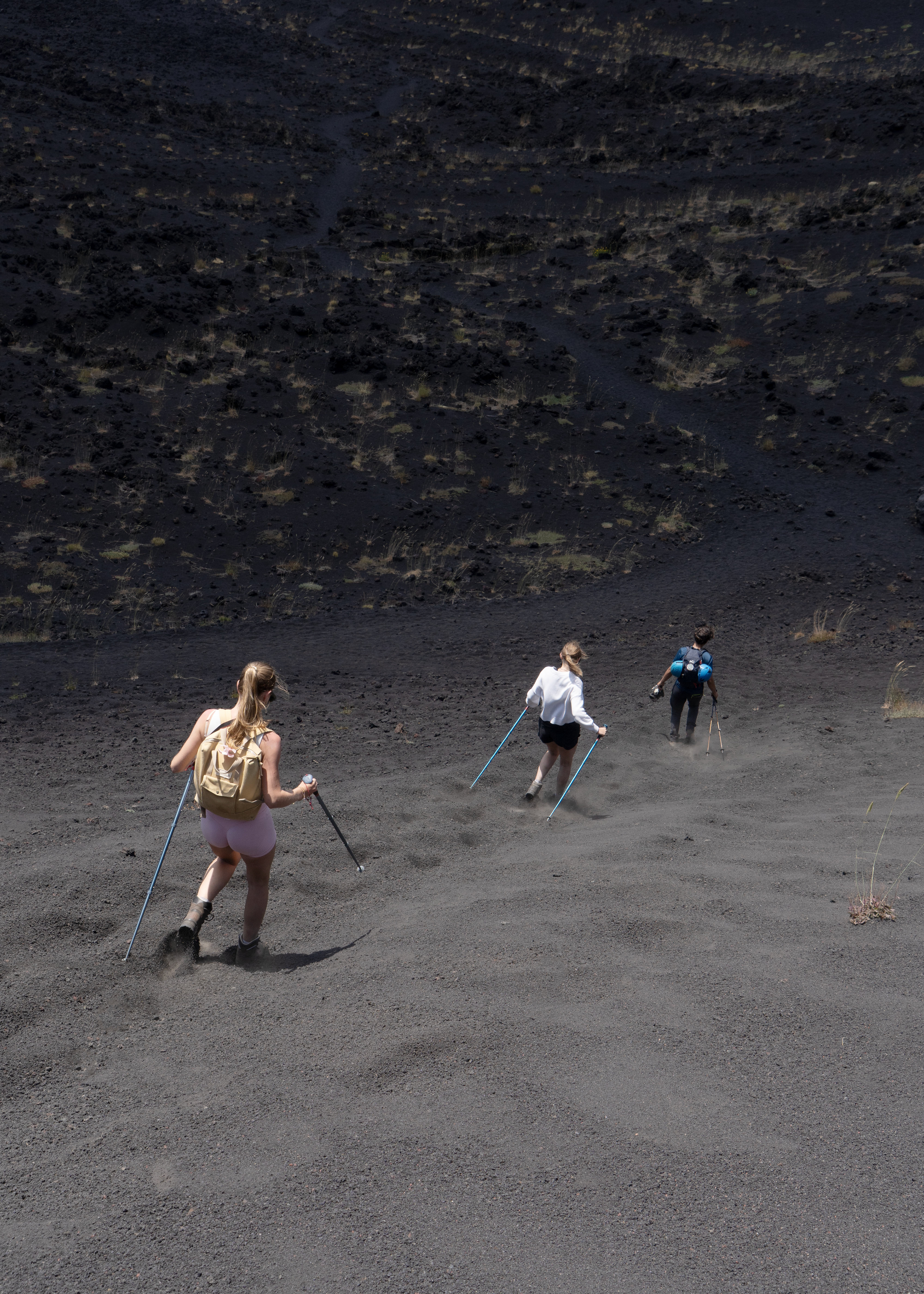 Shooting commissioned by Airbnb Experience in 2025, during a Mount Etna tour with local guide Daniele Corso.