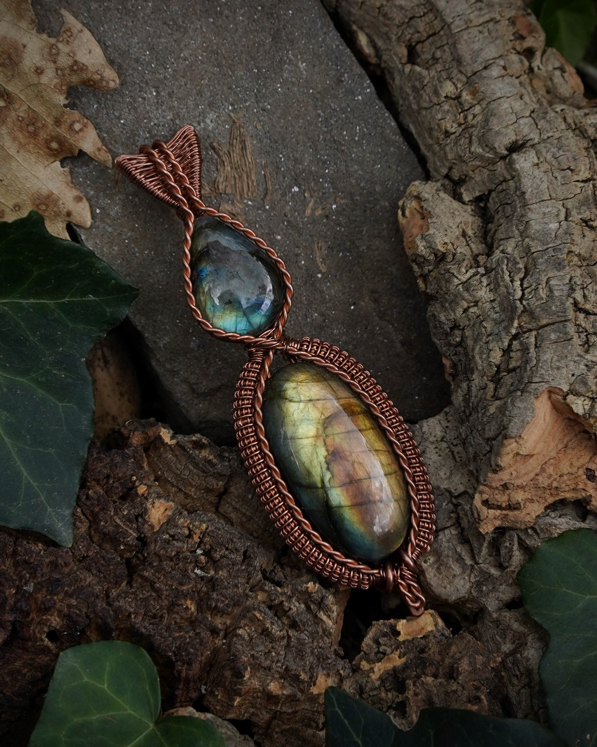 Jewelry photography for the Sicilian artisan Rodolfo Cincotta, designed for social media marketing and brand promotion.