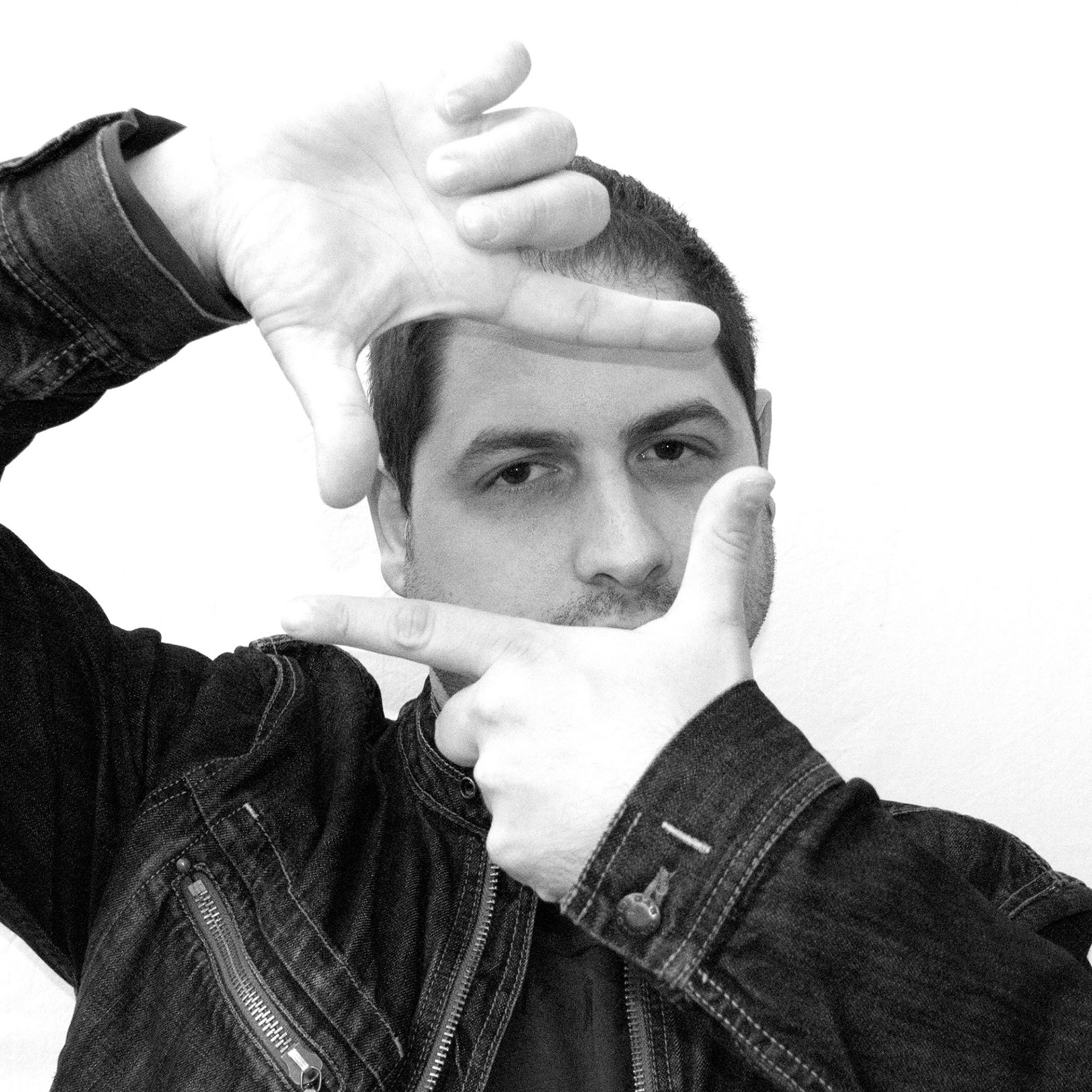 Marcello Palmiero, Graphic Designer