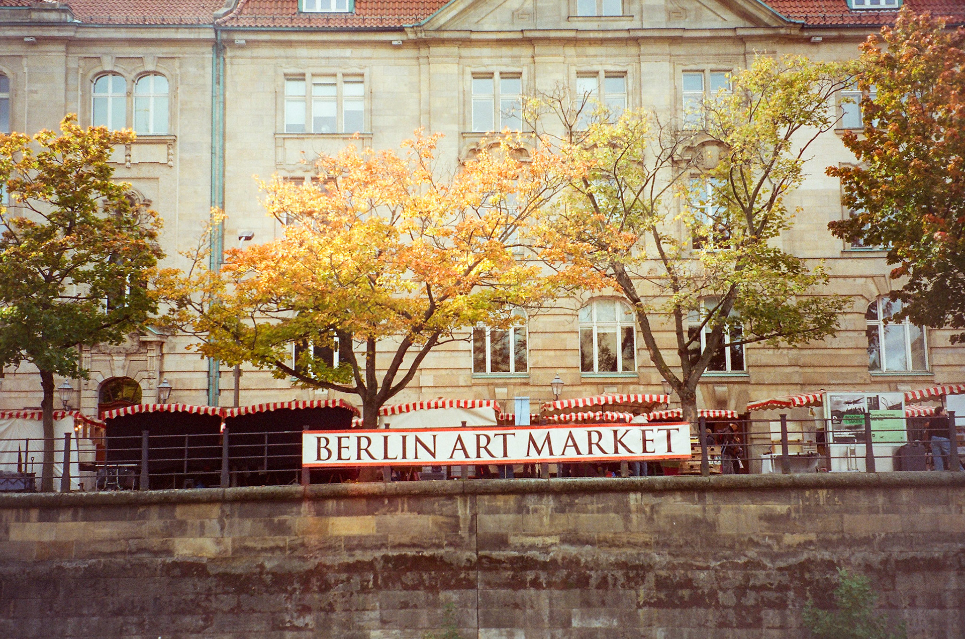 Berlim, outubro de 2025. Fotografia analógica.