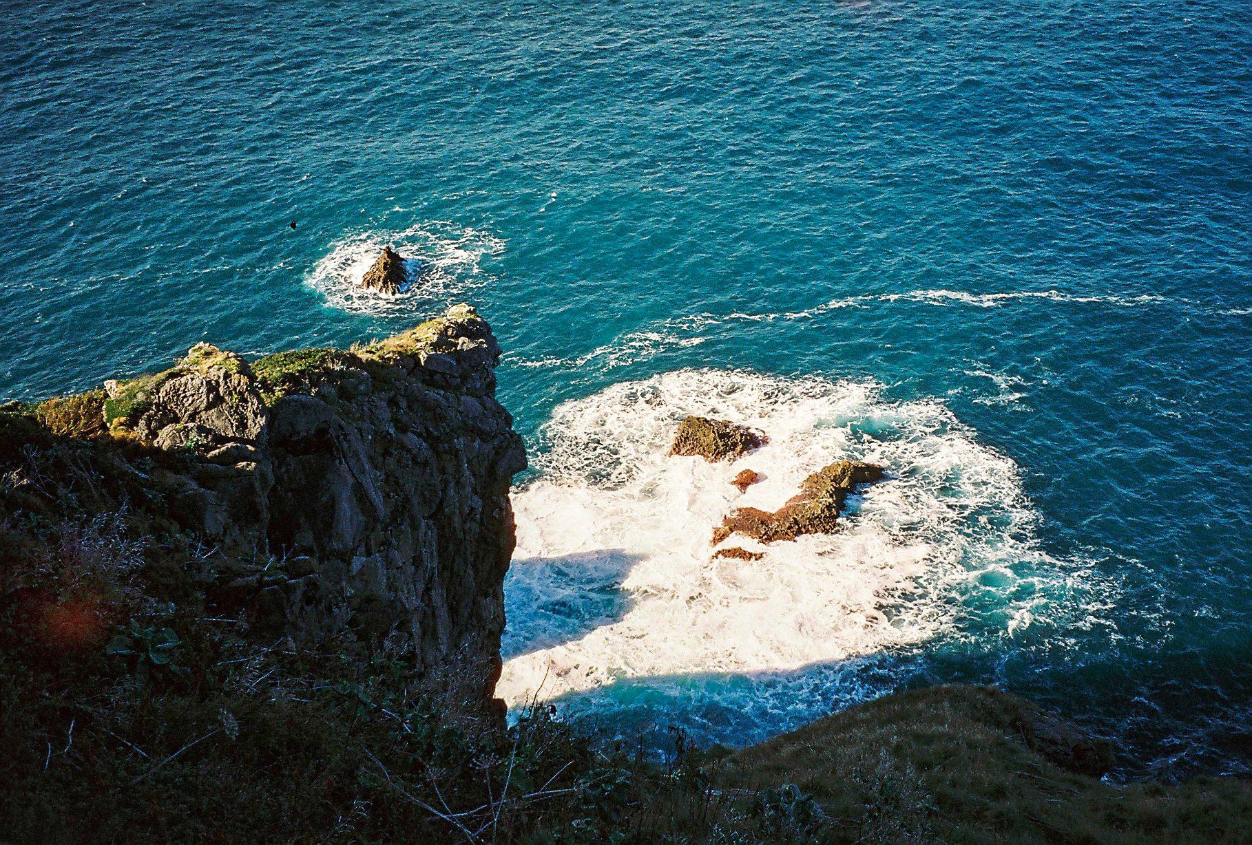 San Juan Gaztelugatxe, outubro de 2025. Fotografia analógica.