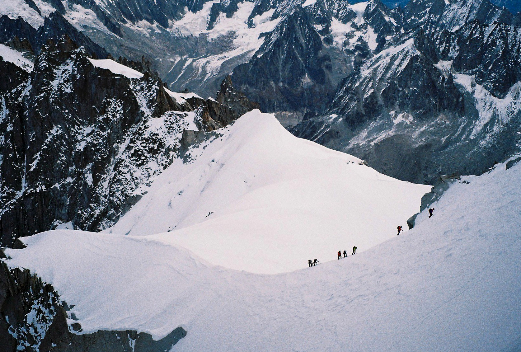 Mont Blanc, outubro de 2025. Fotografia analógica.