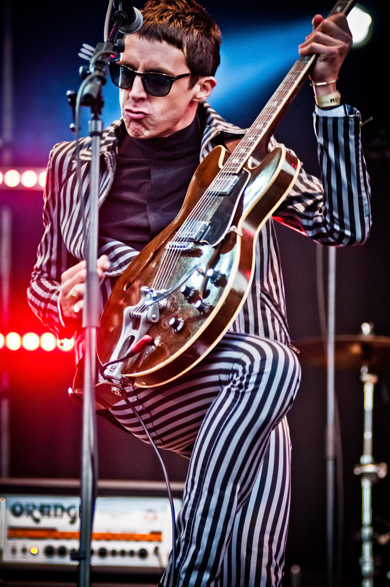 Miles Kane live op Bruis festival in Maastricht, 8-9-2013
