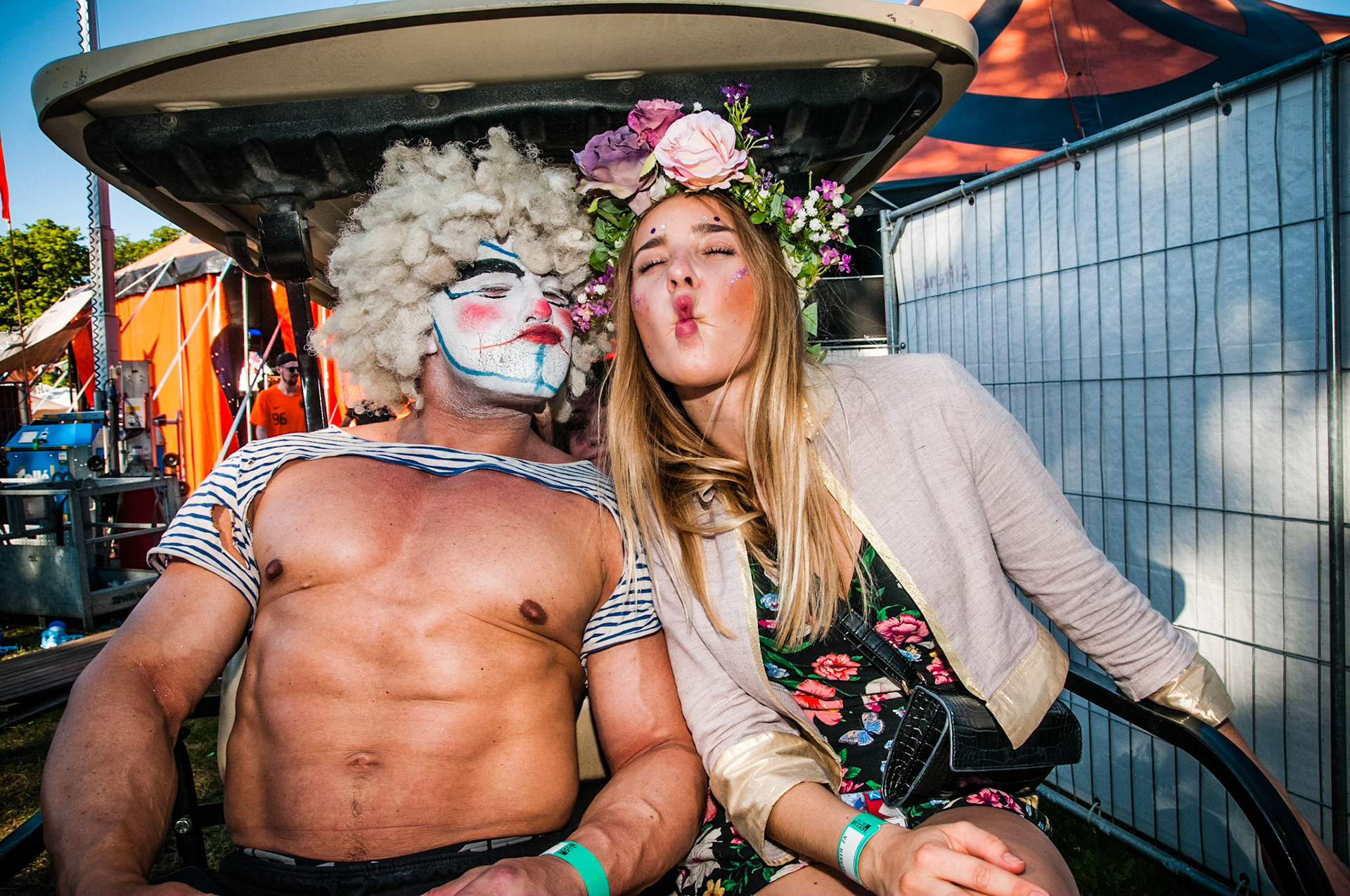 Zirkus Beatzarr. Sfeer tijdens ParkCity Live, Heerlen 29-6-2019