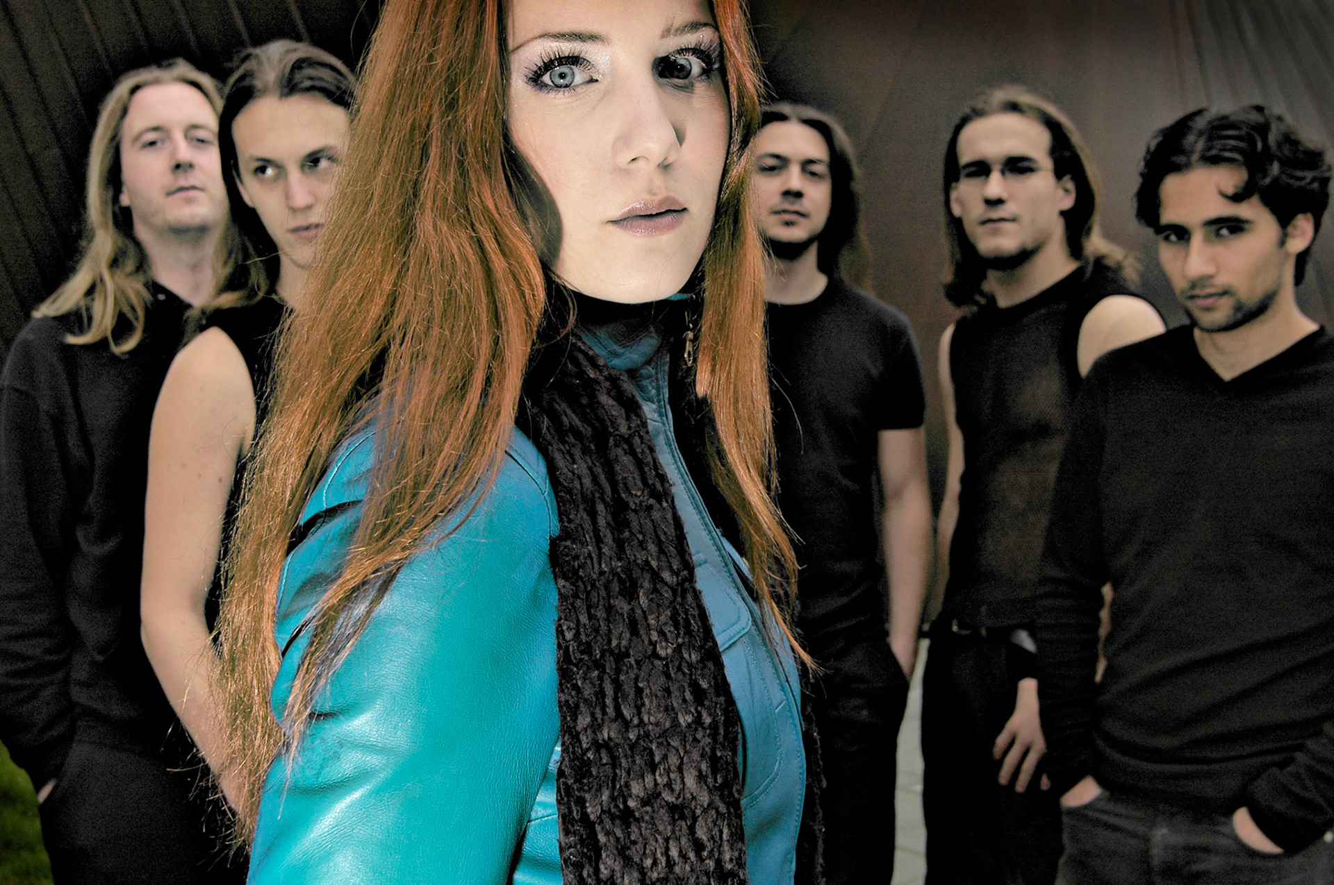 Epica fotoshoot in Breda, 29-4-2005.