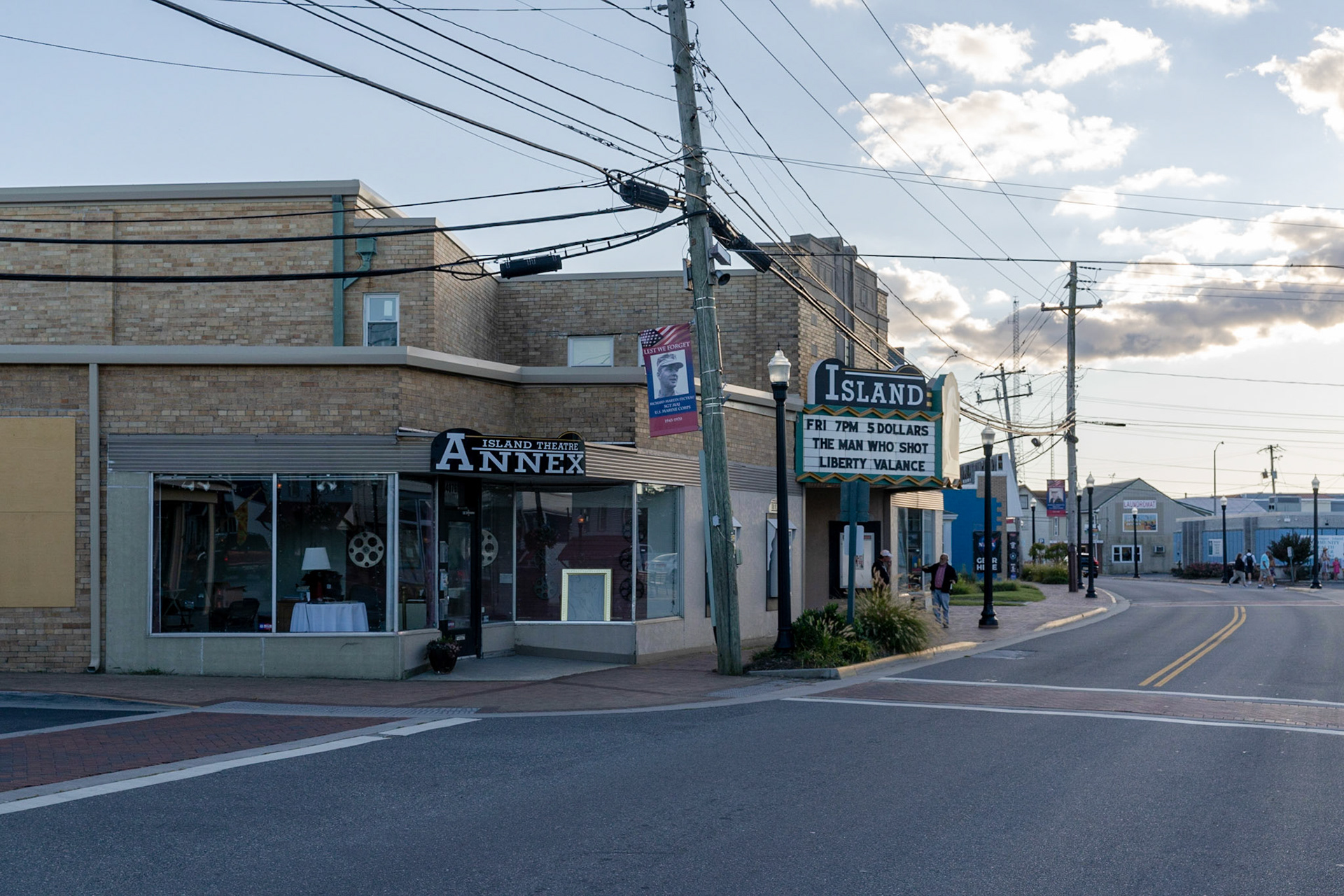 Island Theater (Chincoteague, VA)