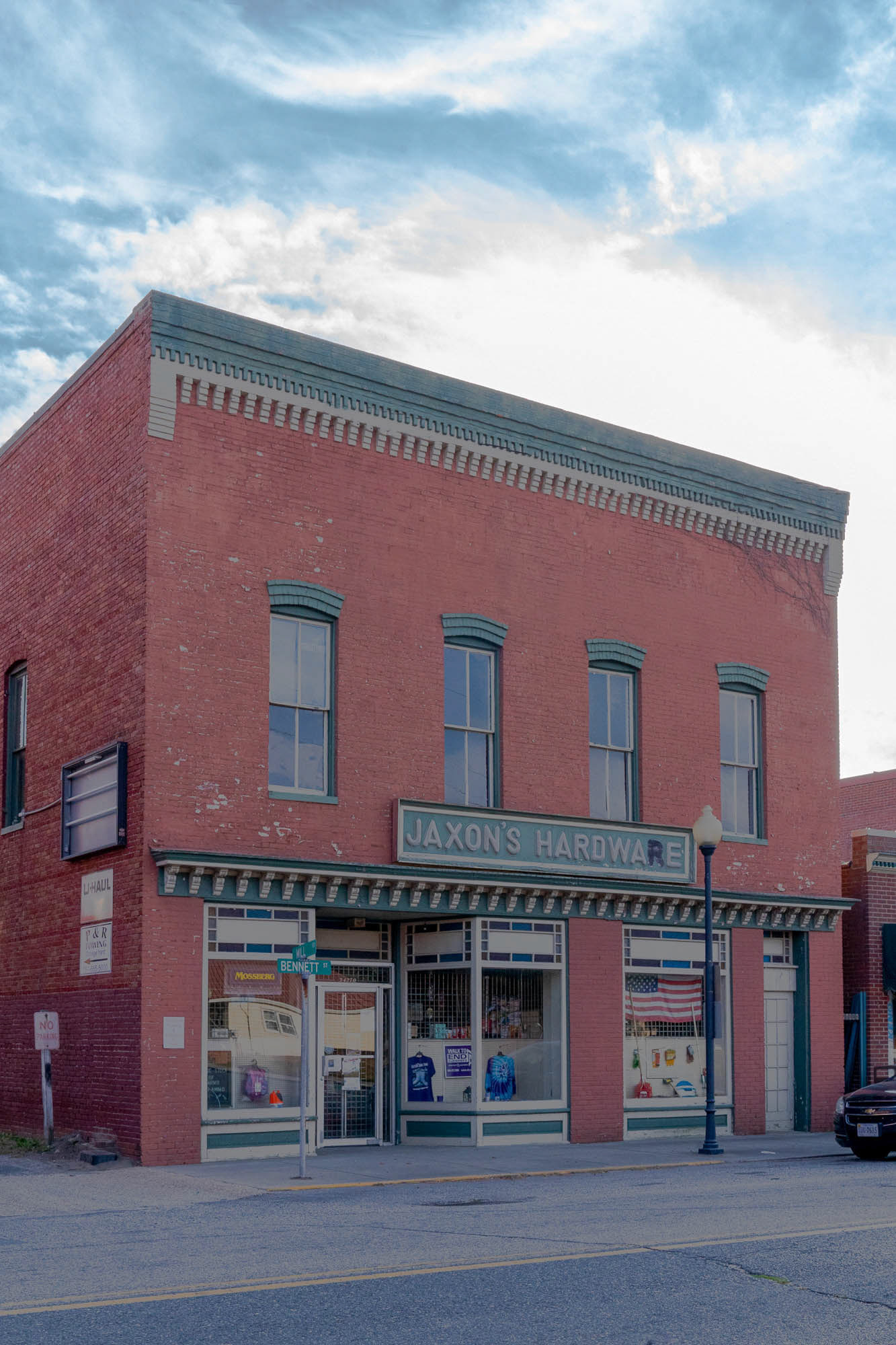 Jaxon's Hardware (Parksley, VA)