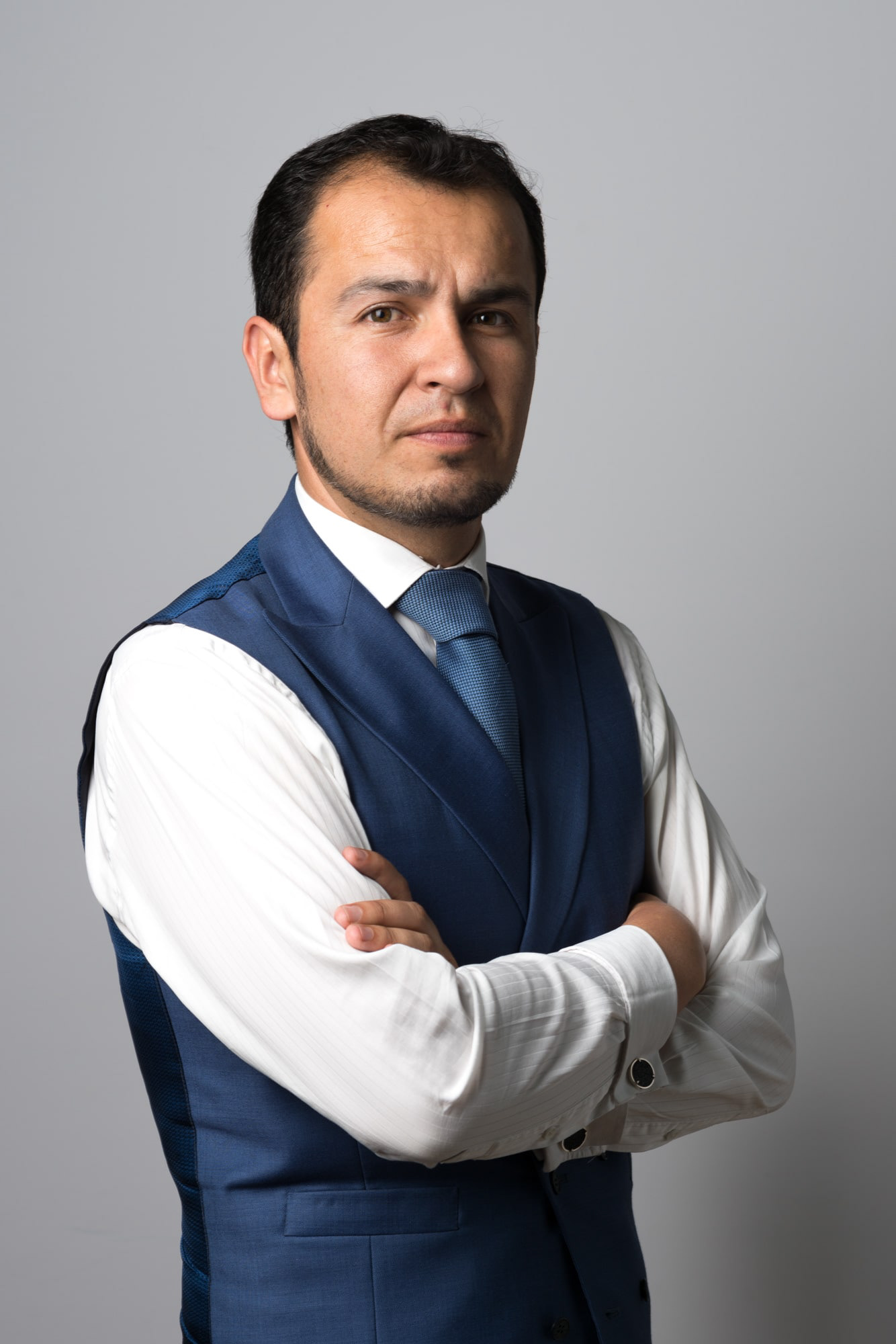 José