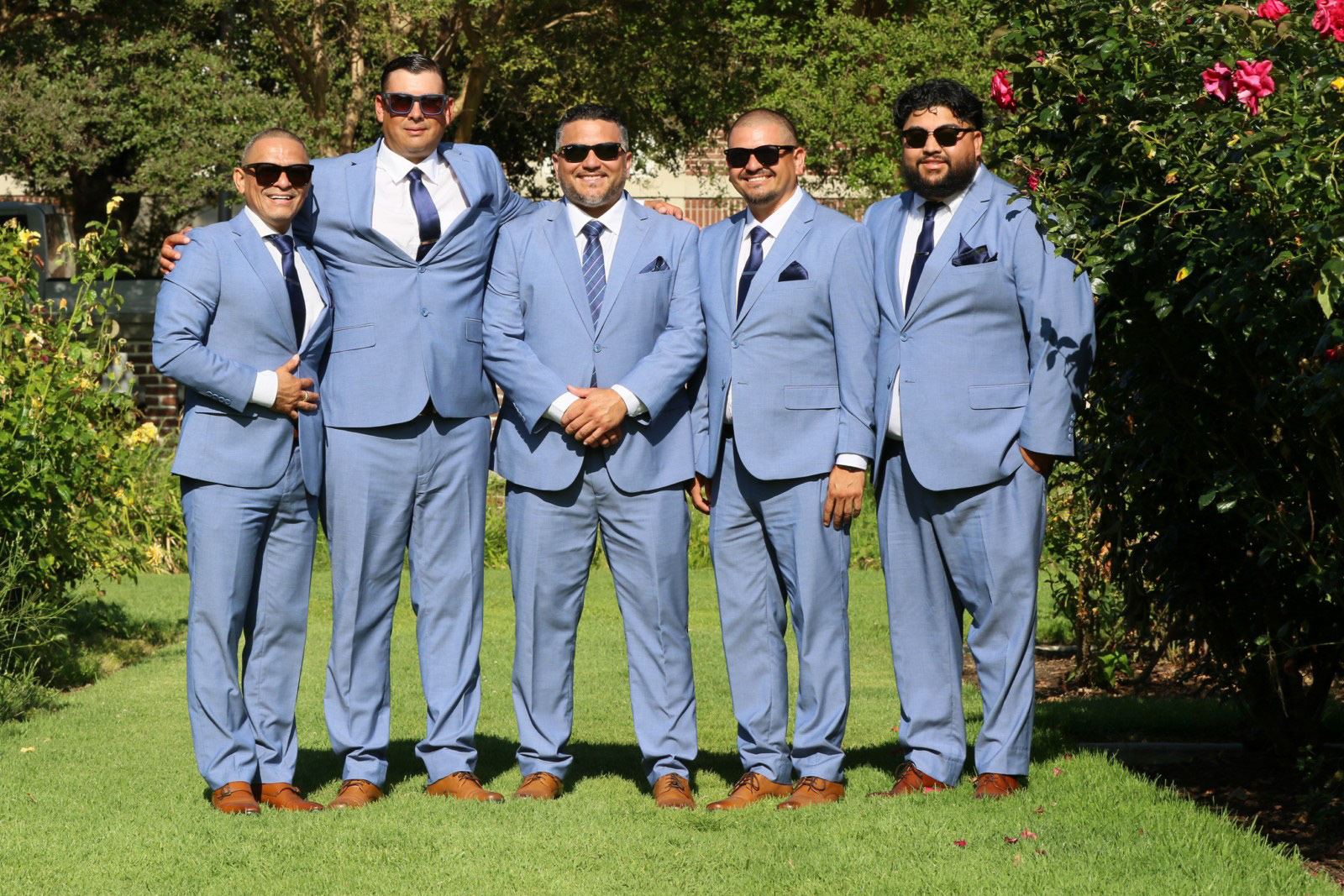 THE GROOMS