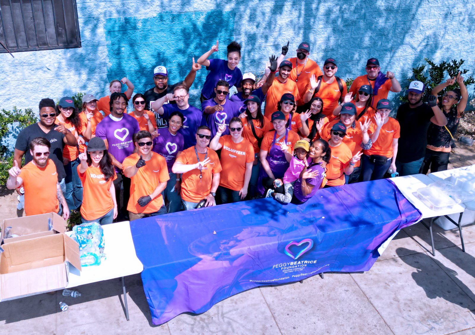 FEEDING THE HOMELESS @5TH STREET AND TOWN