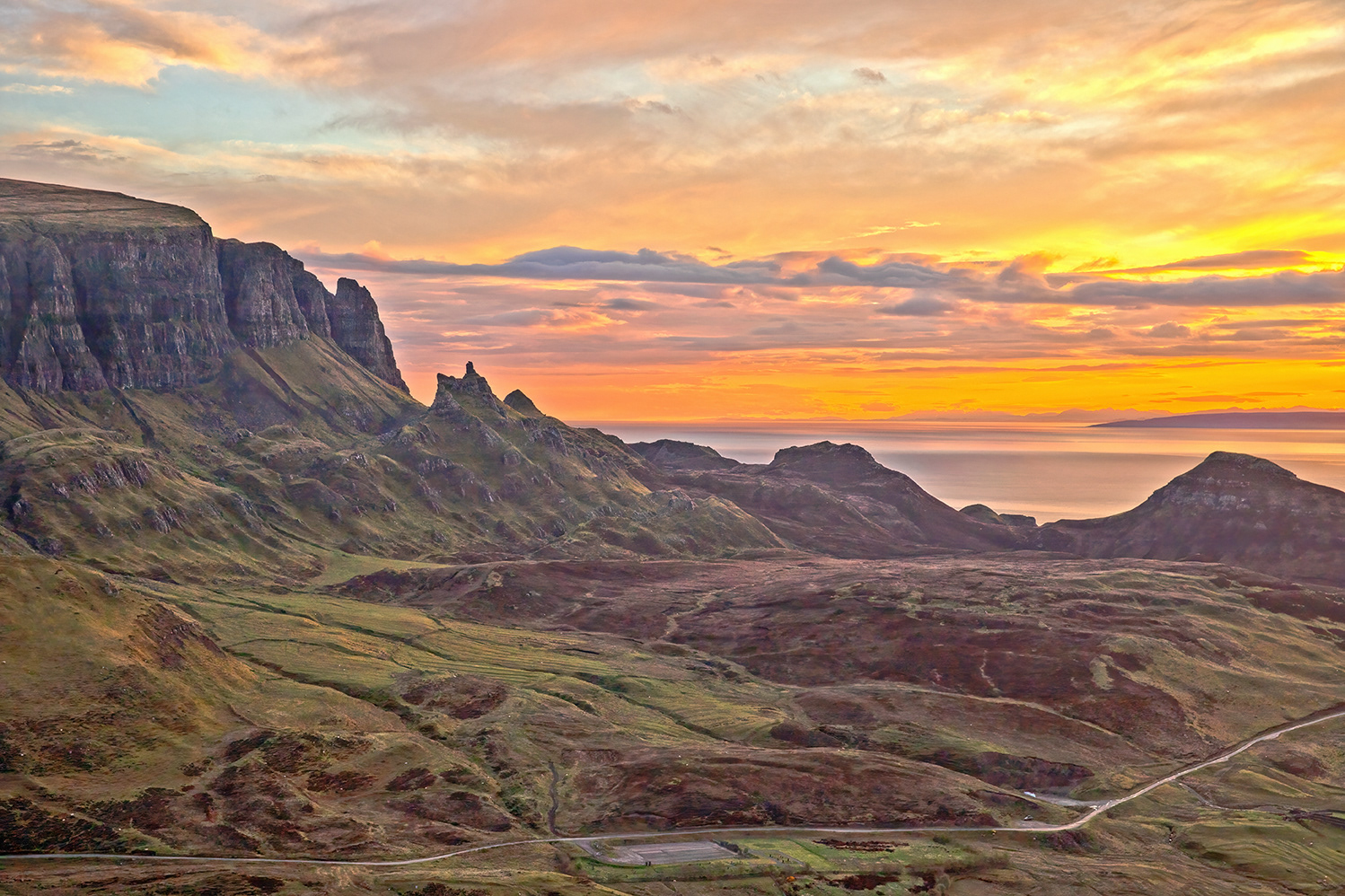 Isle of Skye - Sunrise on the Quiraing