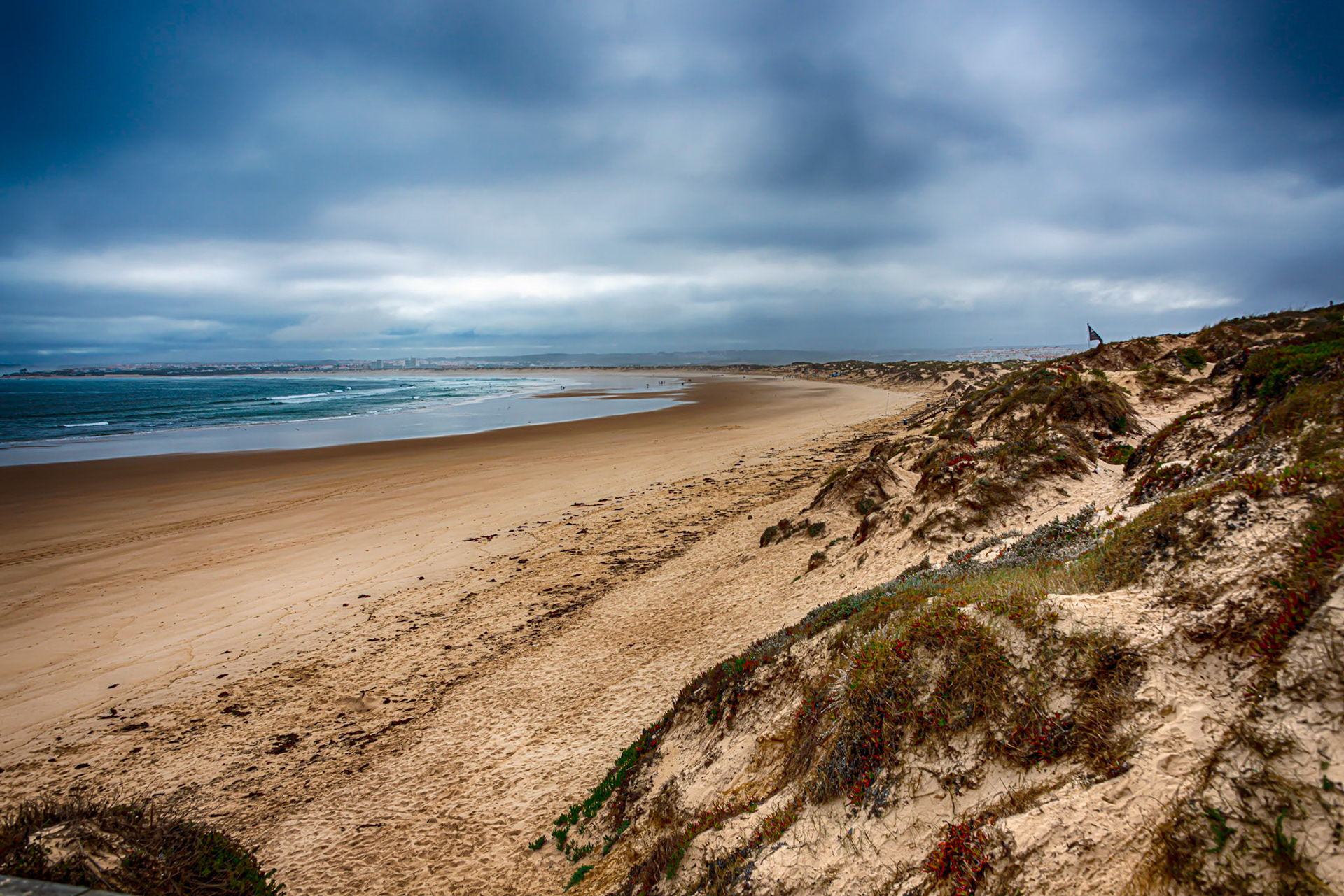 Cova da Alfarroba Beach, Peniche, Portugal