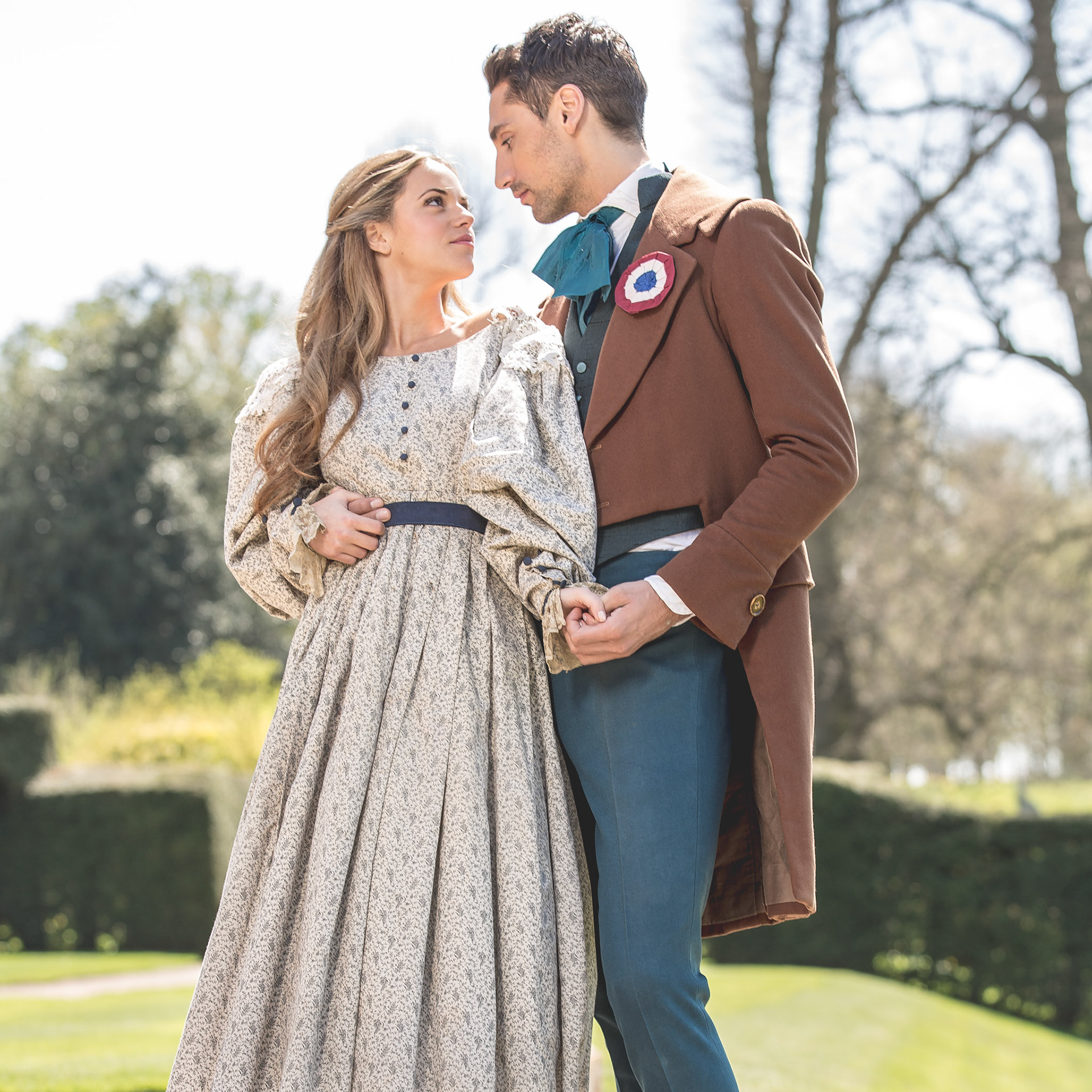 NOT FOR PUBLICATION PRIOR TO LICENSE PURCHASE - CONTACT kris@kriselliott.com