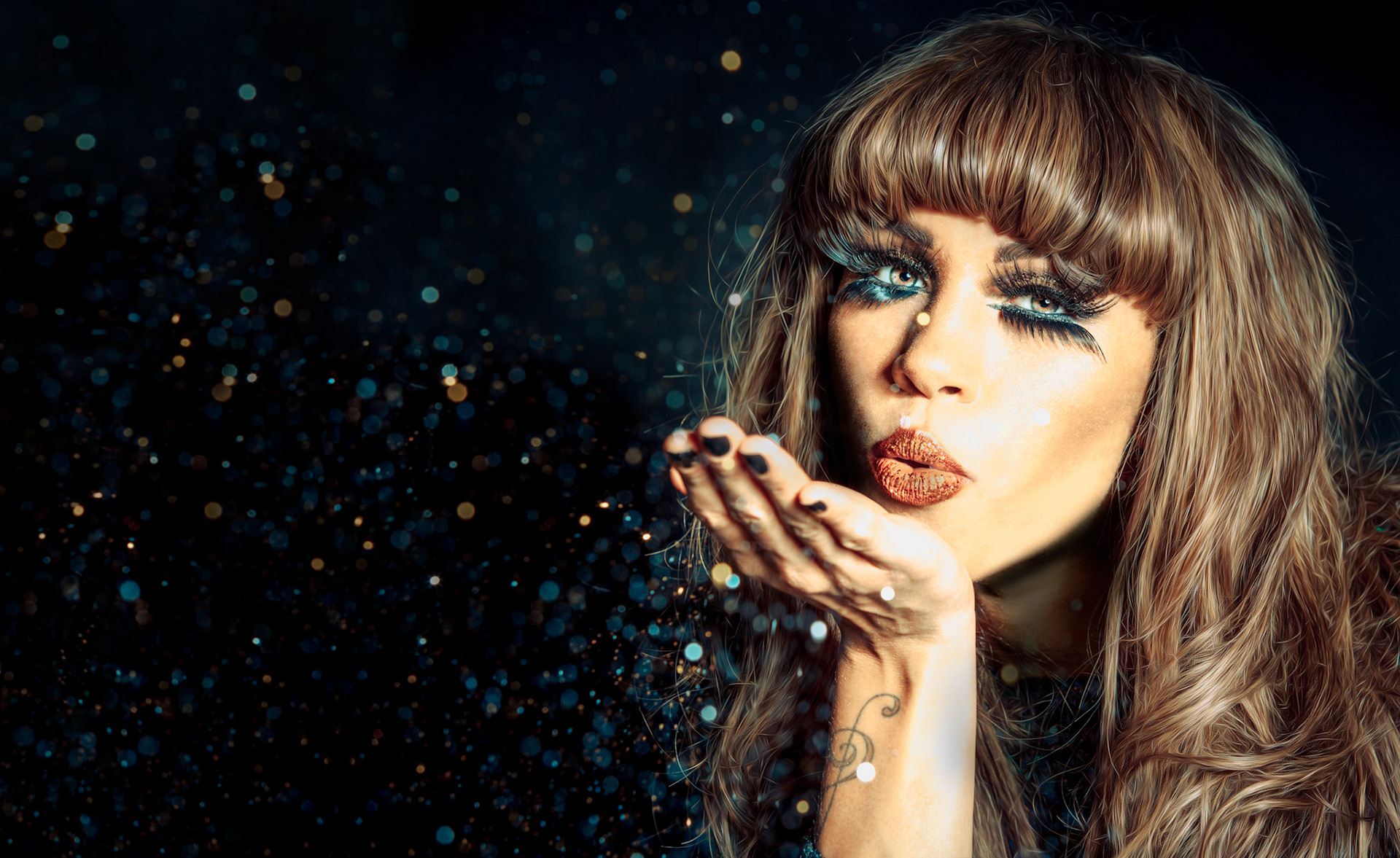 NOT FOR PUBLICATION PRIOR TO LICENSE PURCHASE - CONTACT kris@kriselliott.com