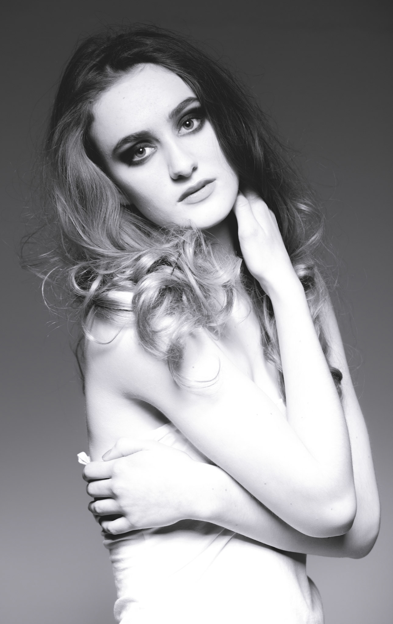 NOT FOR PUBLICATION PRIOR TO LICENSE PURCHASE - CONTACT kris@kriselliott.com