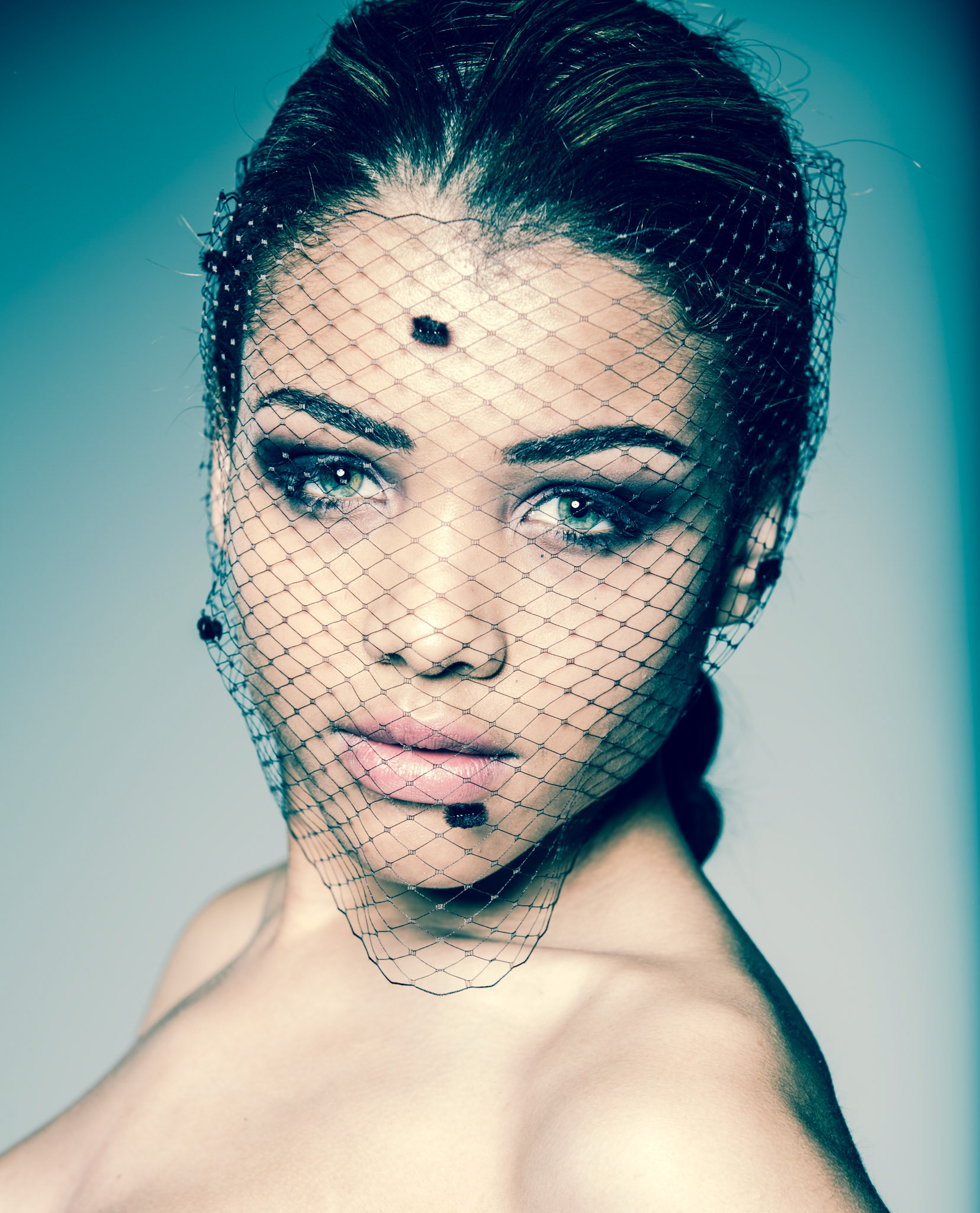 NOT FOR PUBLICATION PRIOR TO LICENSE PURCHASE - CONTACT kris@kriselliott.com