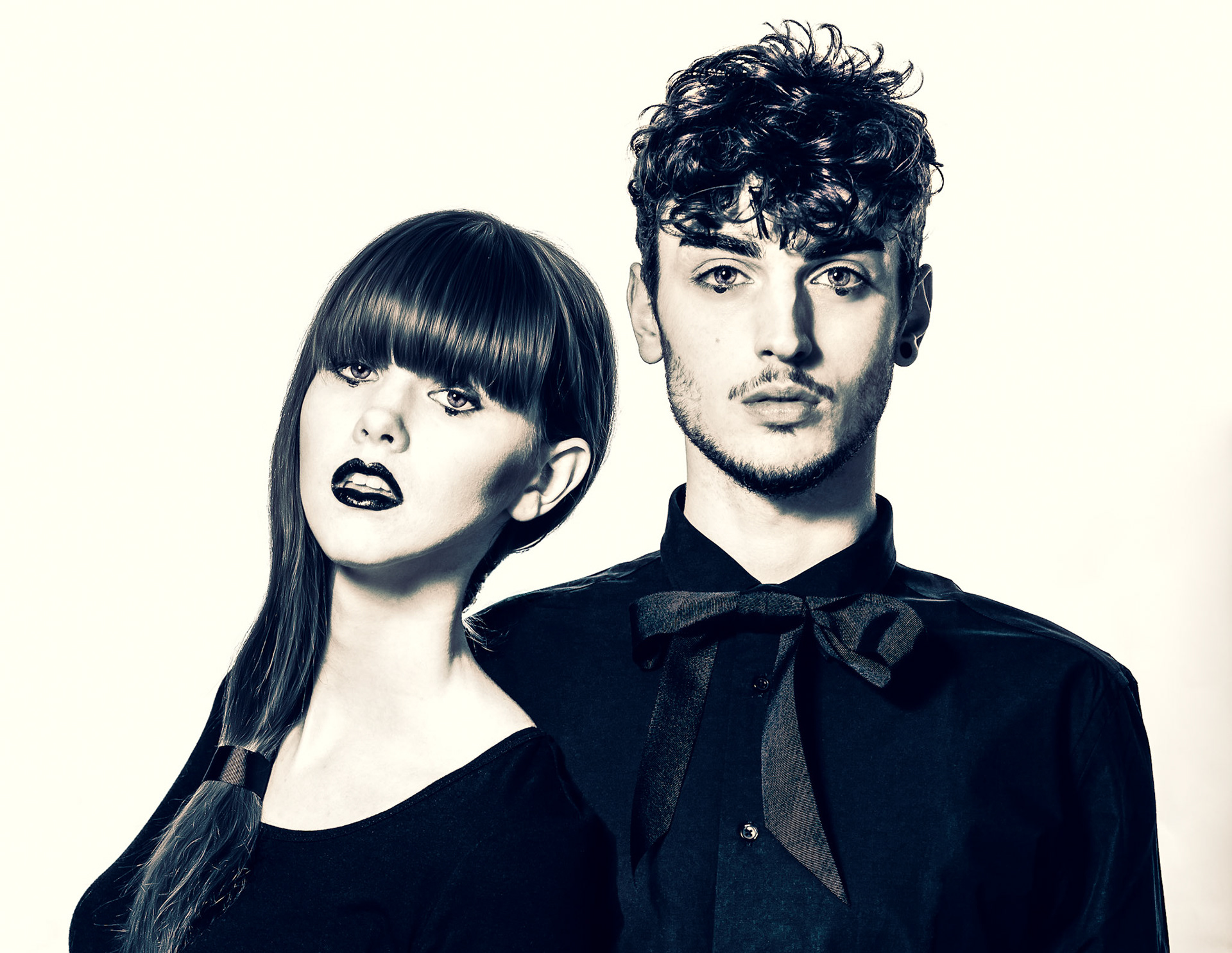 NOT FOR PUBLICATION PRIOR TO LICENSE PURCHASE - CONTACT kris@kriselliott.com