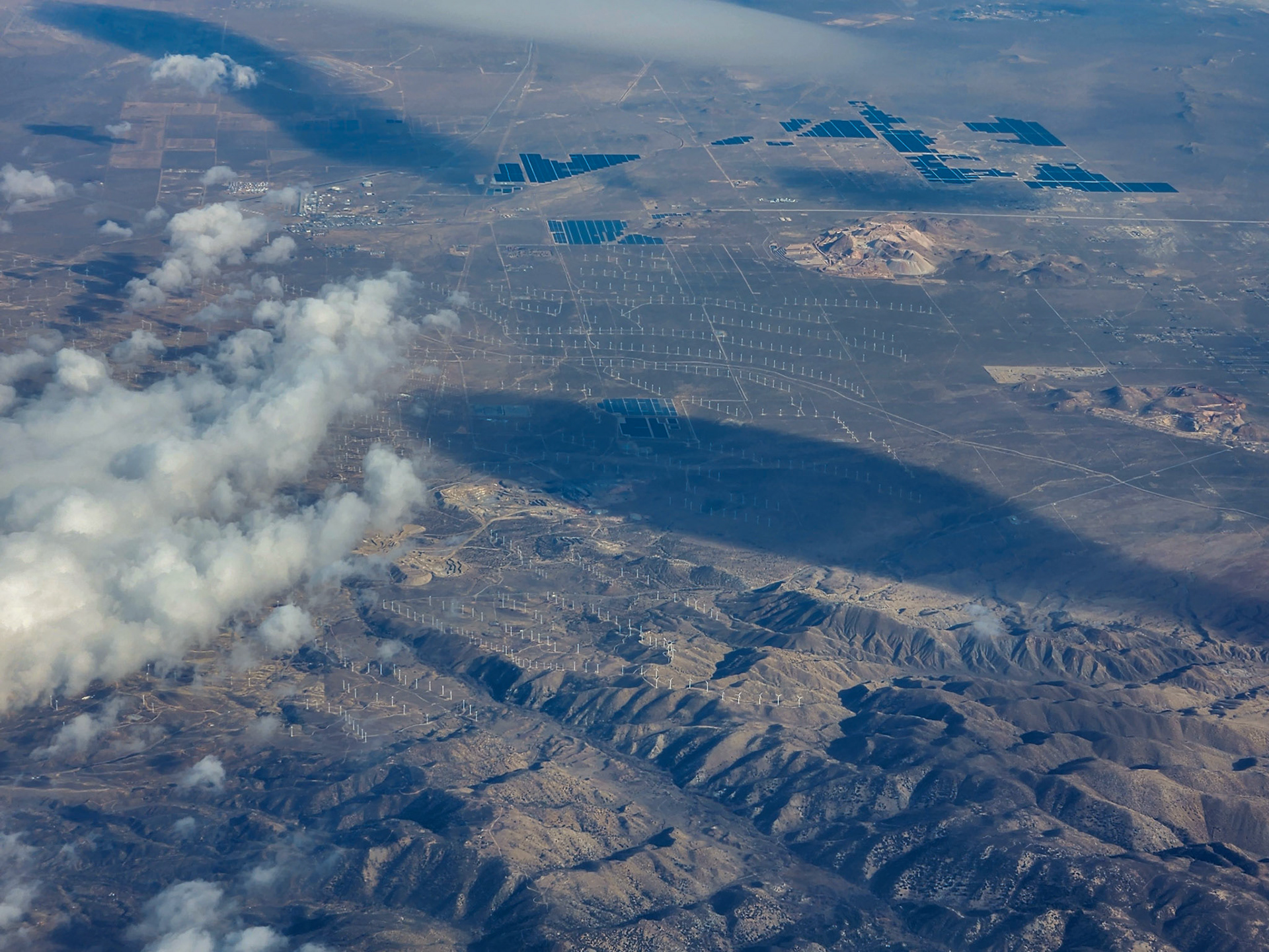 solar and wind farms east of LA