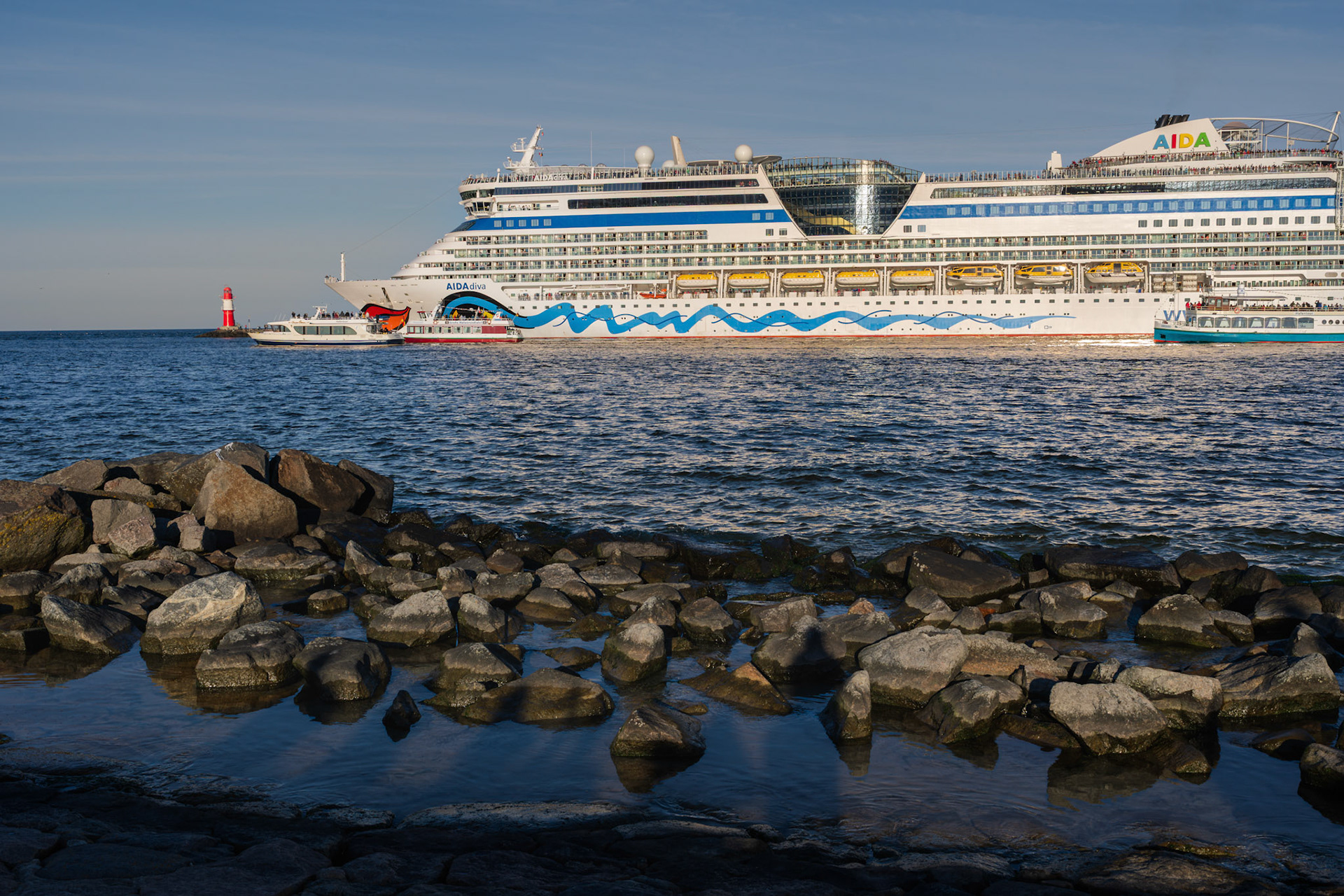 AIDA diva on Warnemünde