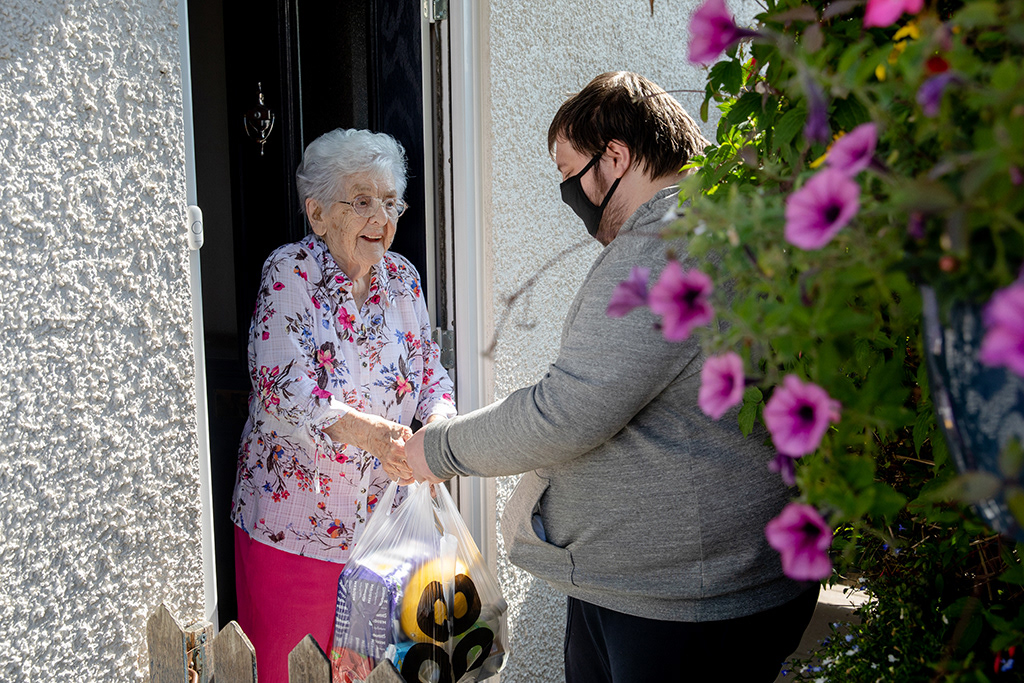 Penparcau Community Forum volunteers doing good work