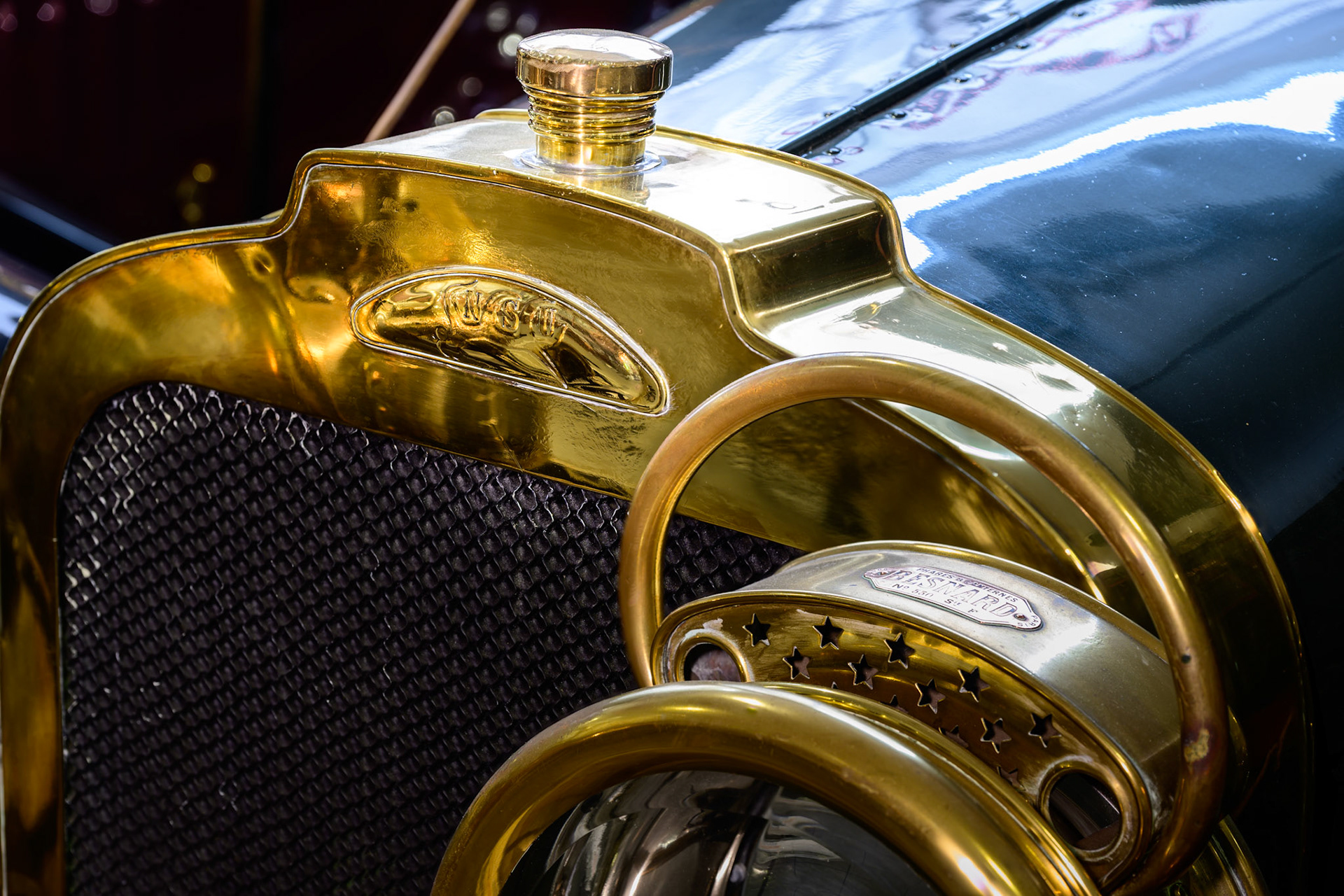 Kühler und Scheinwerfer eines NSU Landaulet von ca. 1910 (Museum Autovision, Altlußheim)