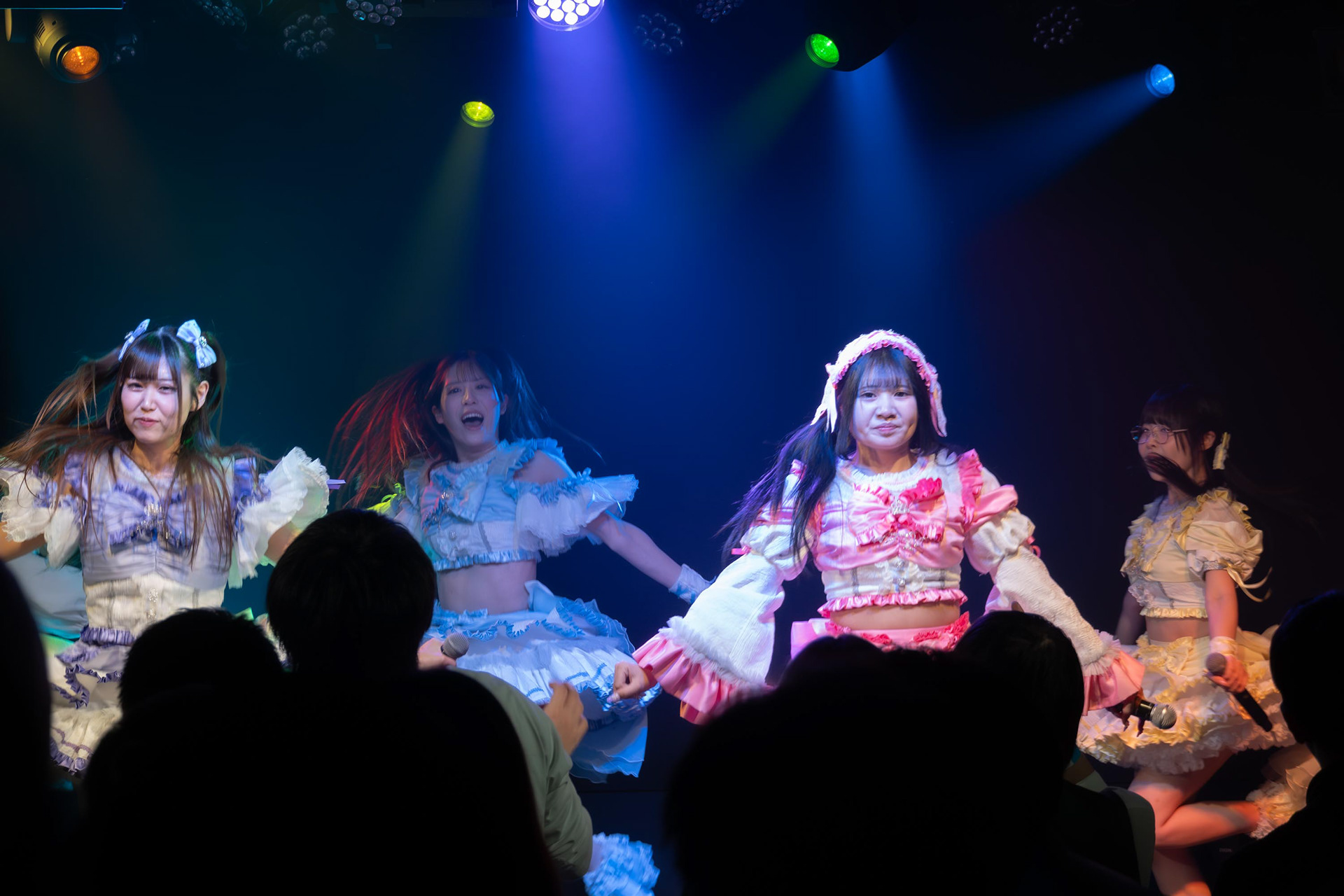 鈴羽りら/鳴海空良/真陽菜りり/皆本しいね