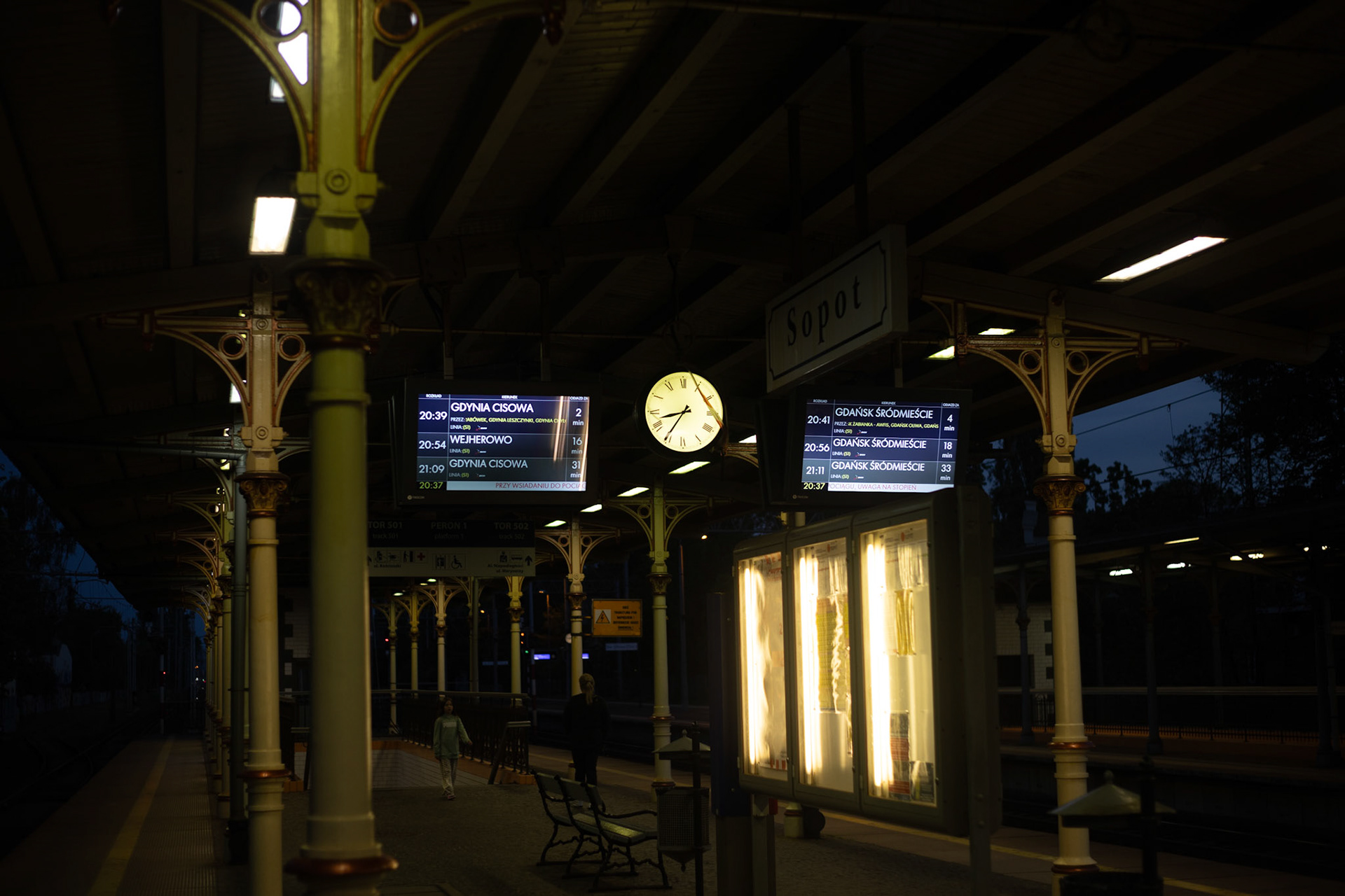 Platform Information. Gdańsk Poland