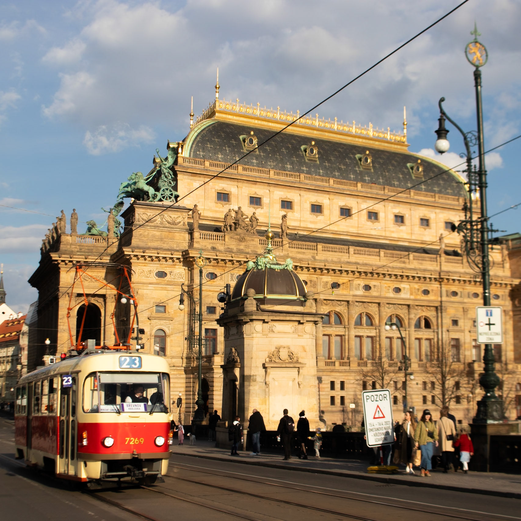 Street trams in Prague, Chechia