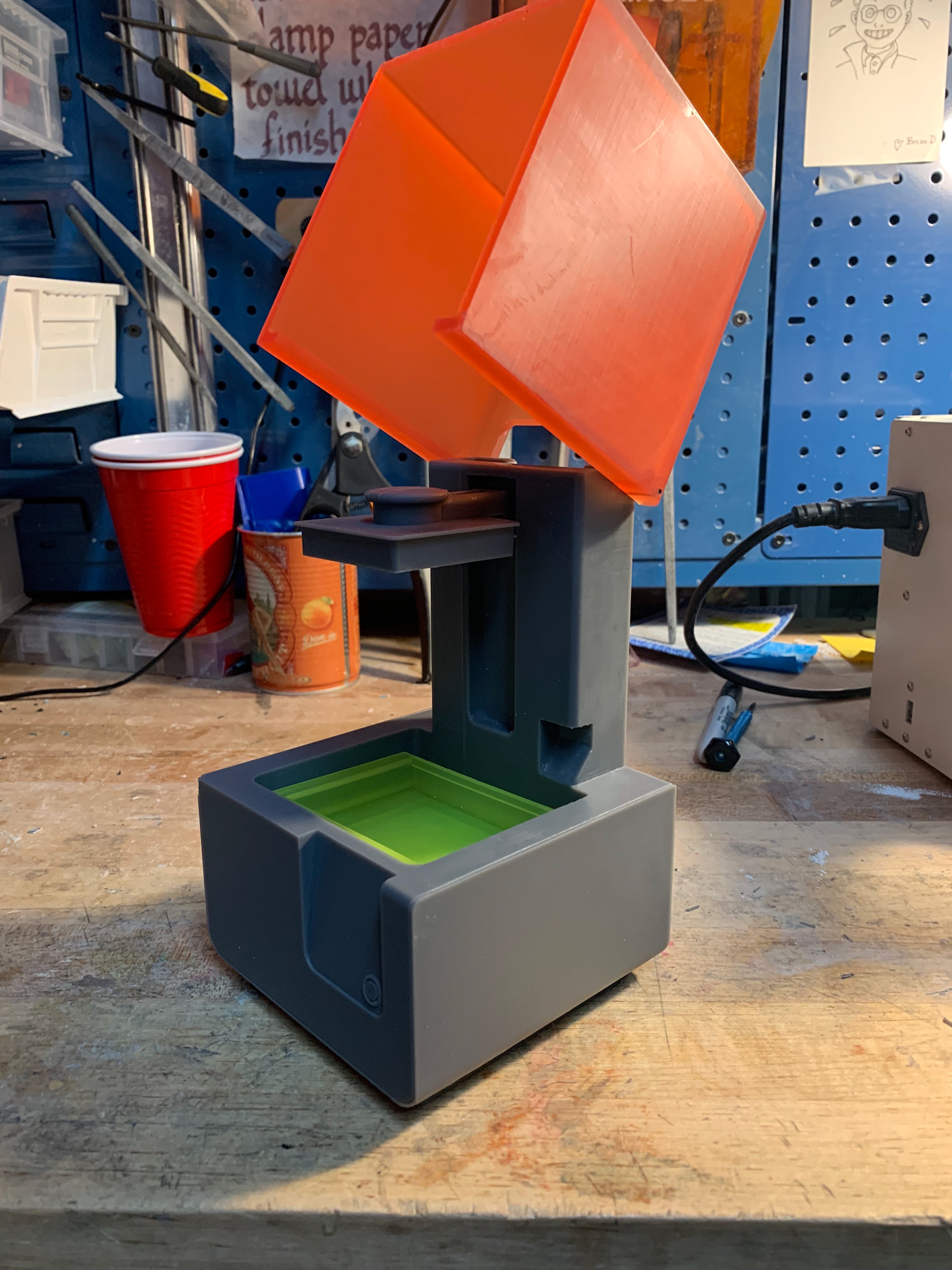 Finished / mineral oiled, hinge open