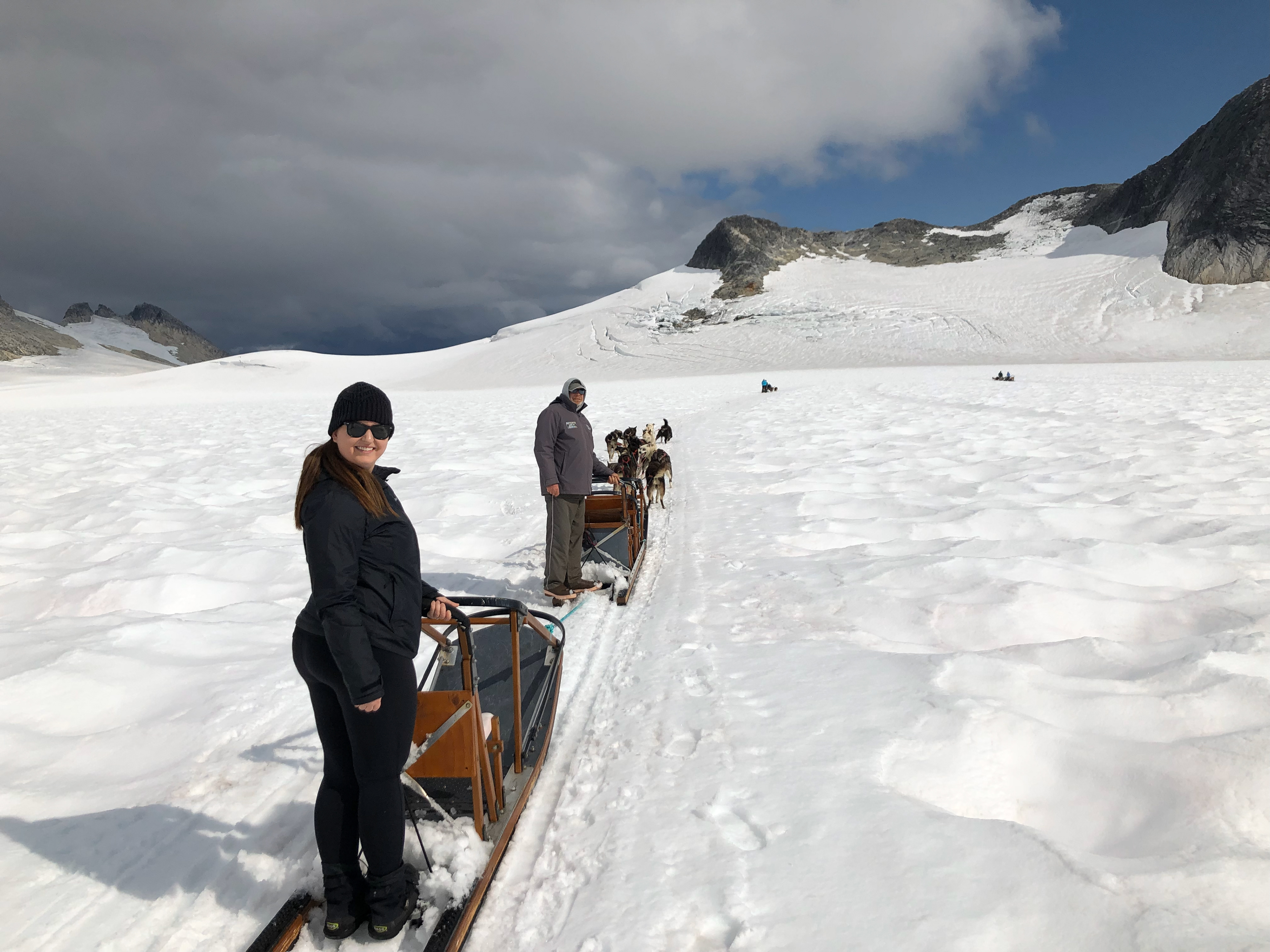 Adventures & traveling - dog sledding in Alaska