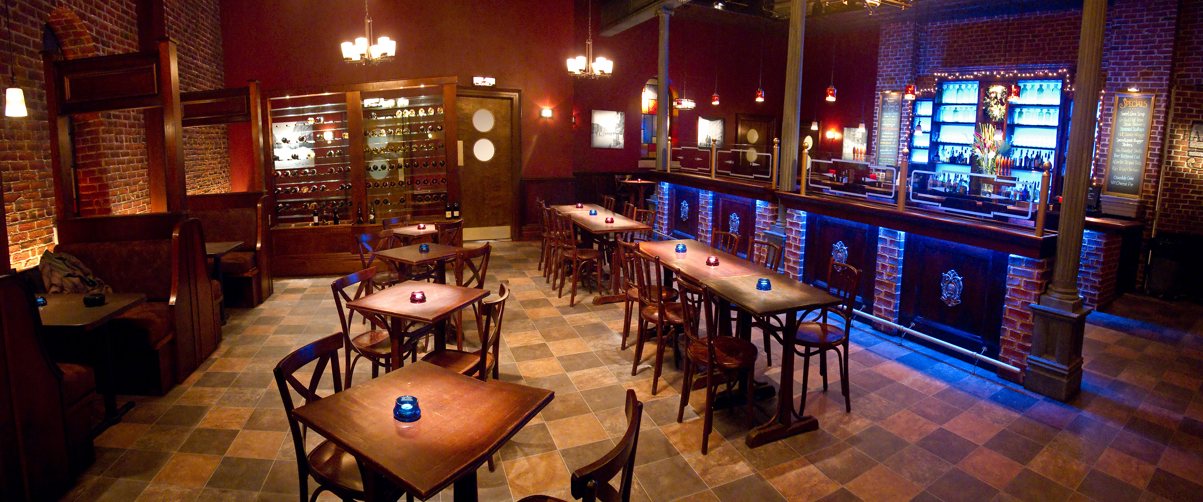 Harlem Ratskeller Bar Set