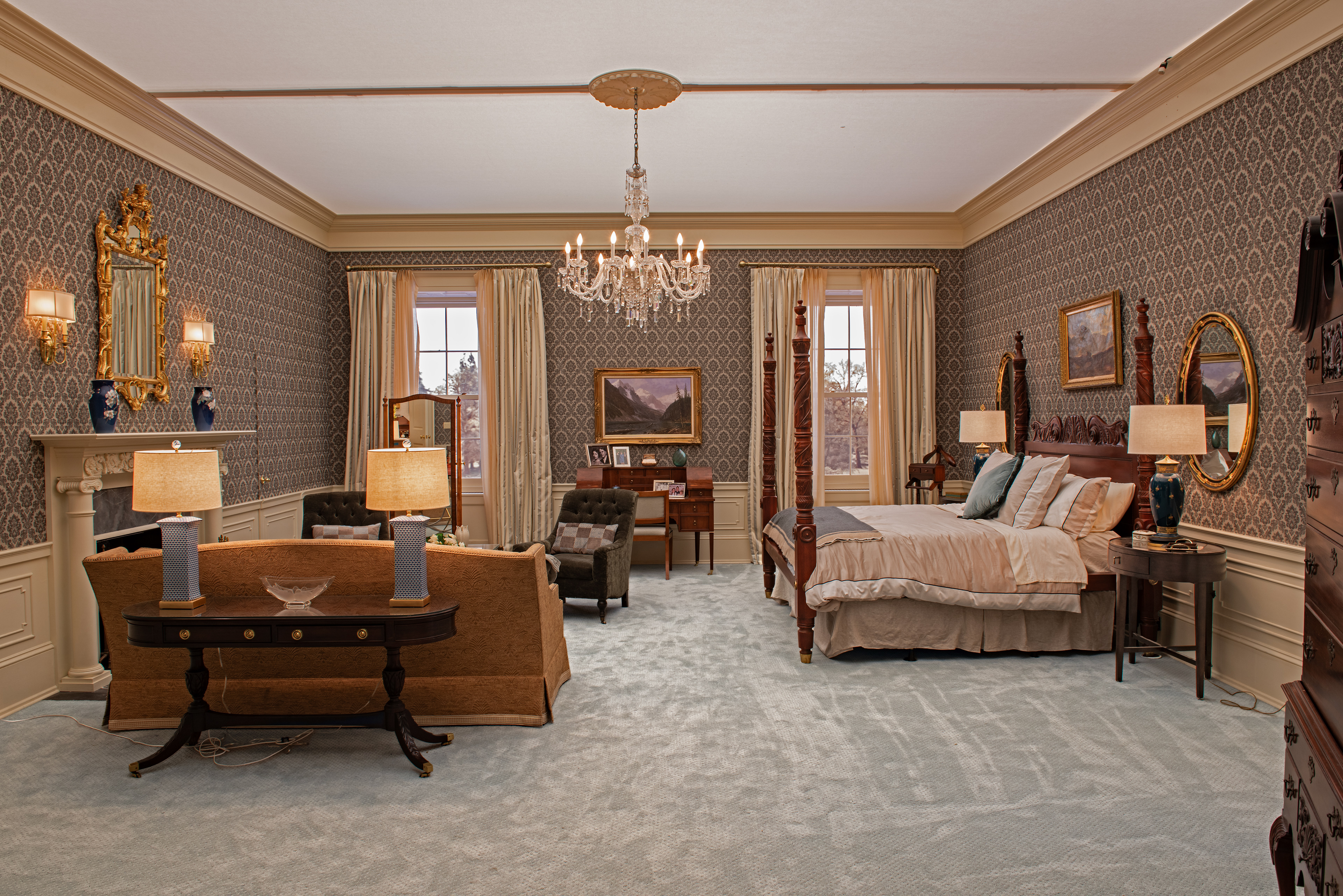 Int White House Residence Master Bedroom