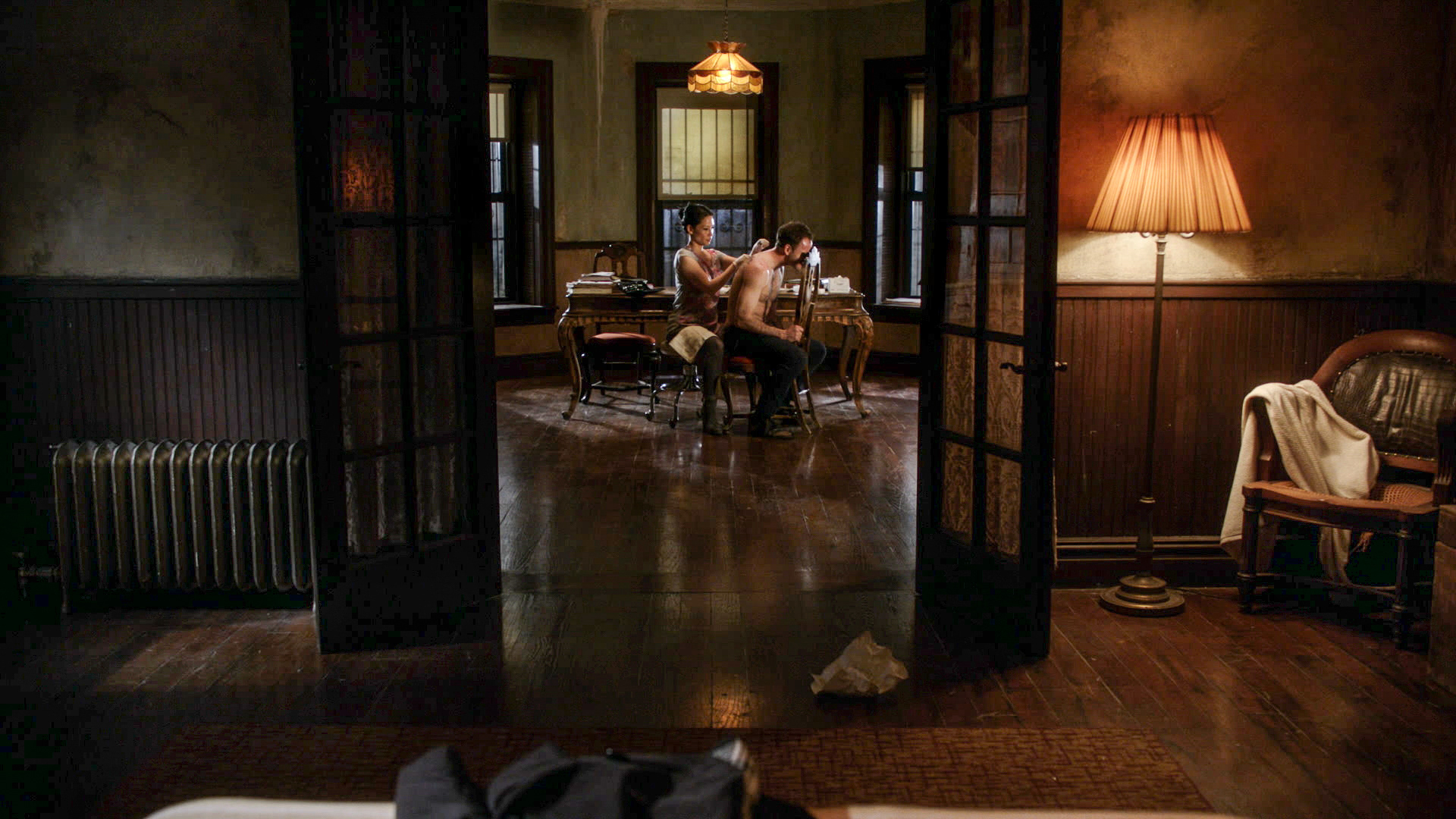 Brownstone Garden Floor Set 