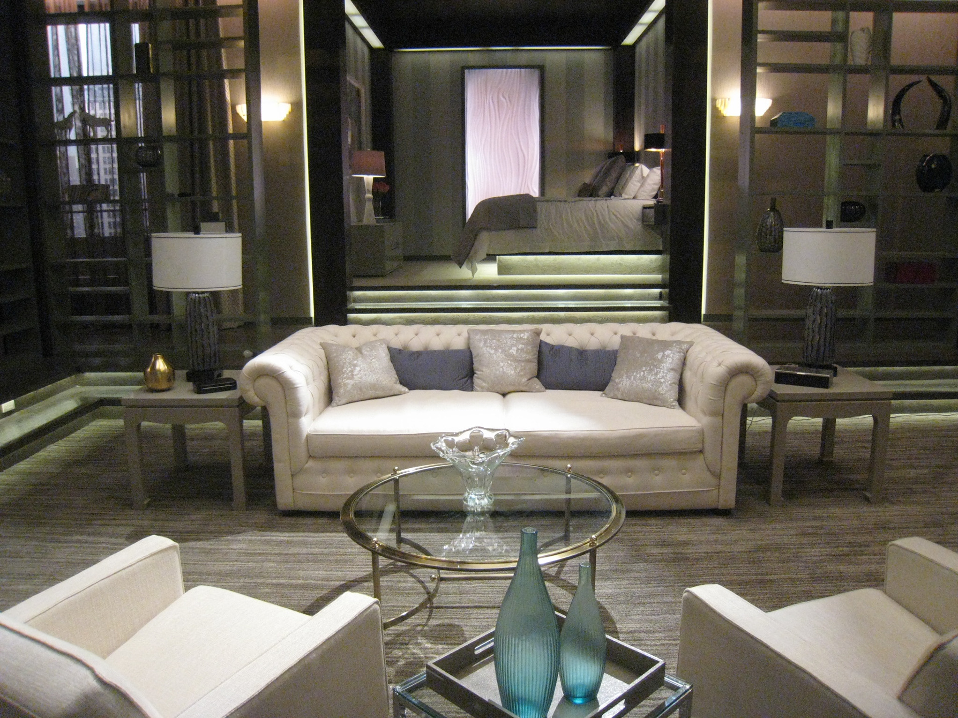 Presidential Suite Set