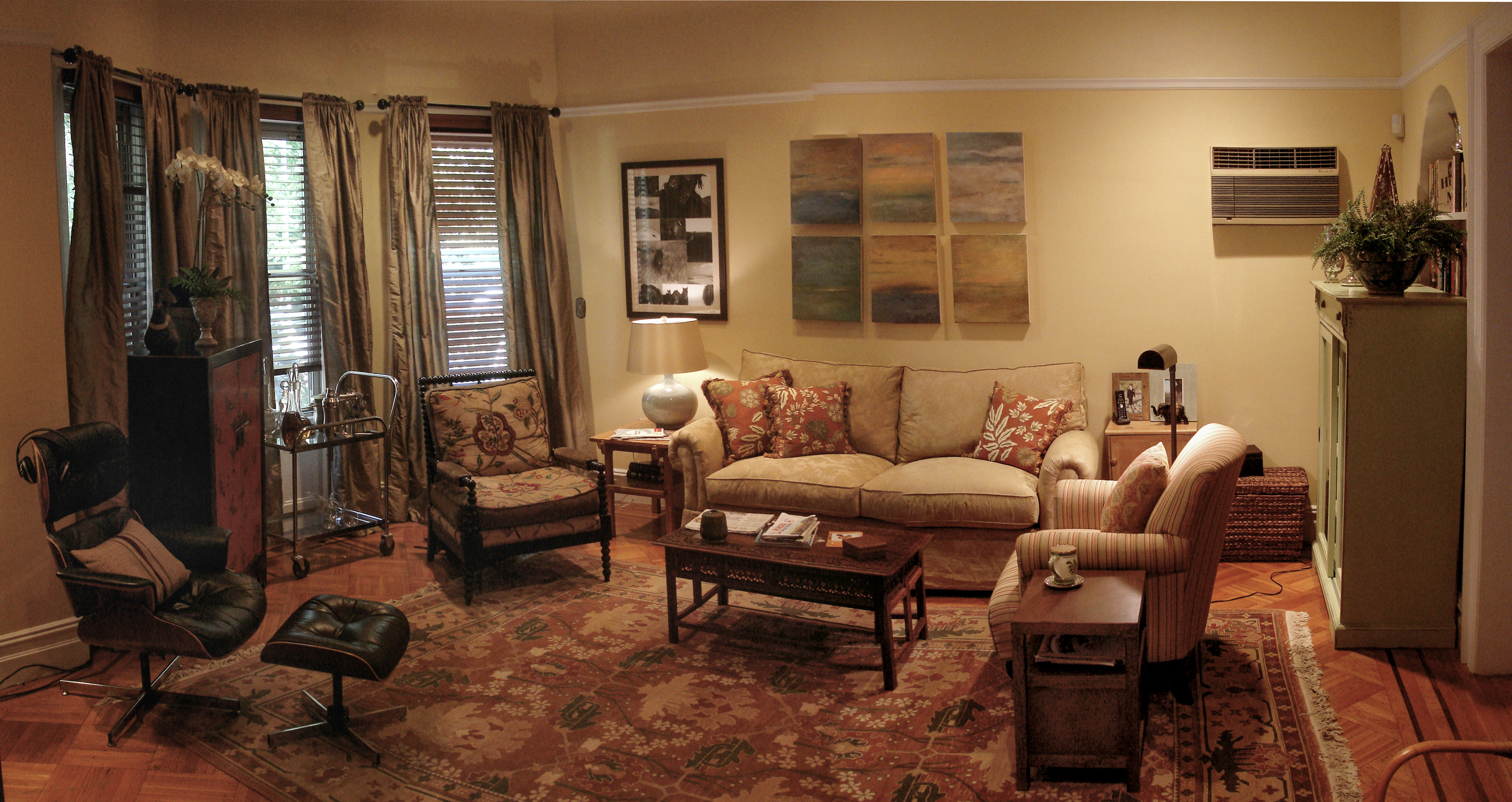 Elizabeth's Home Living Room Location