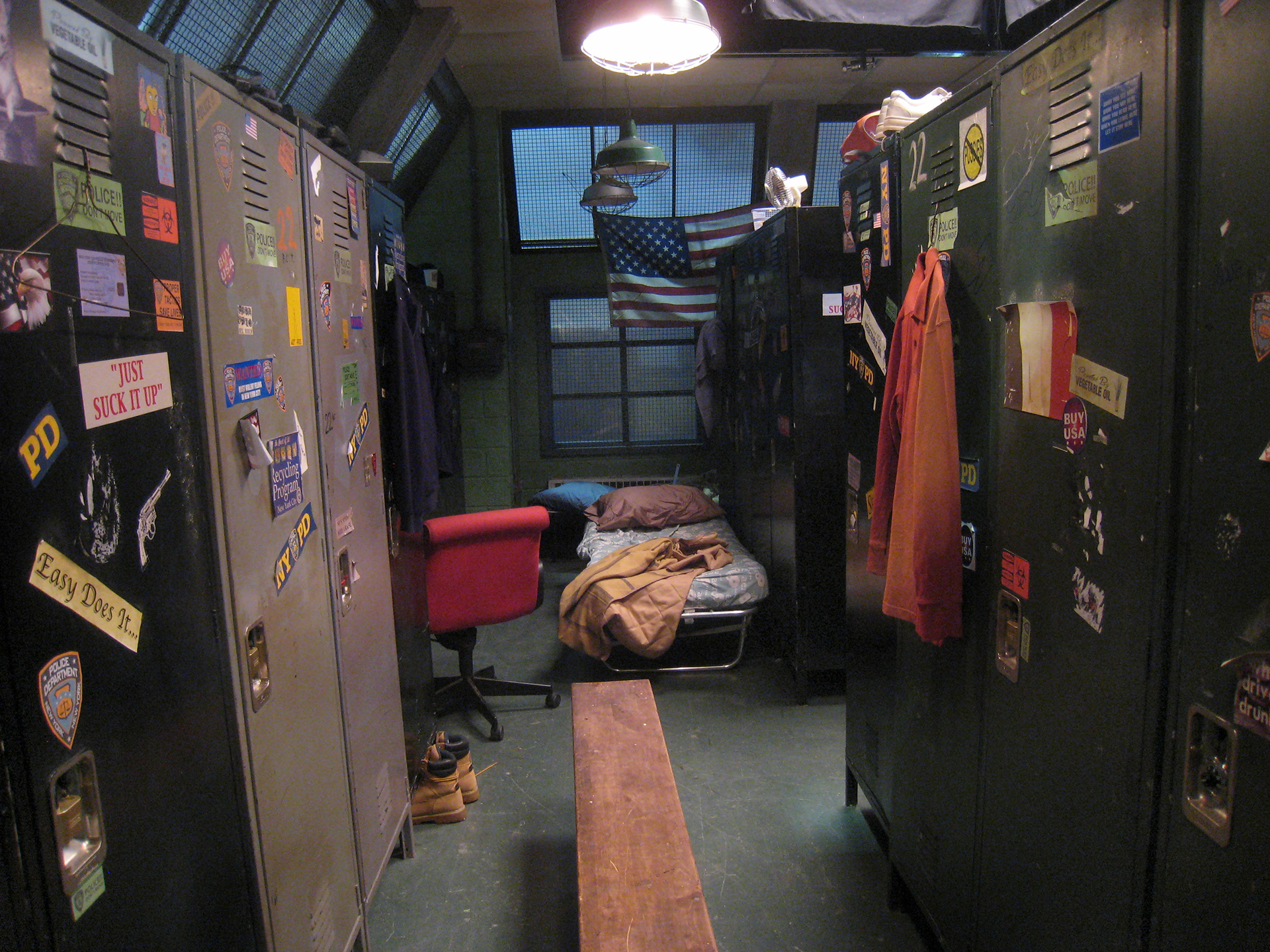 22nd Precinct Police Locker Room Set