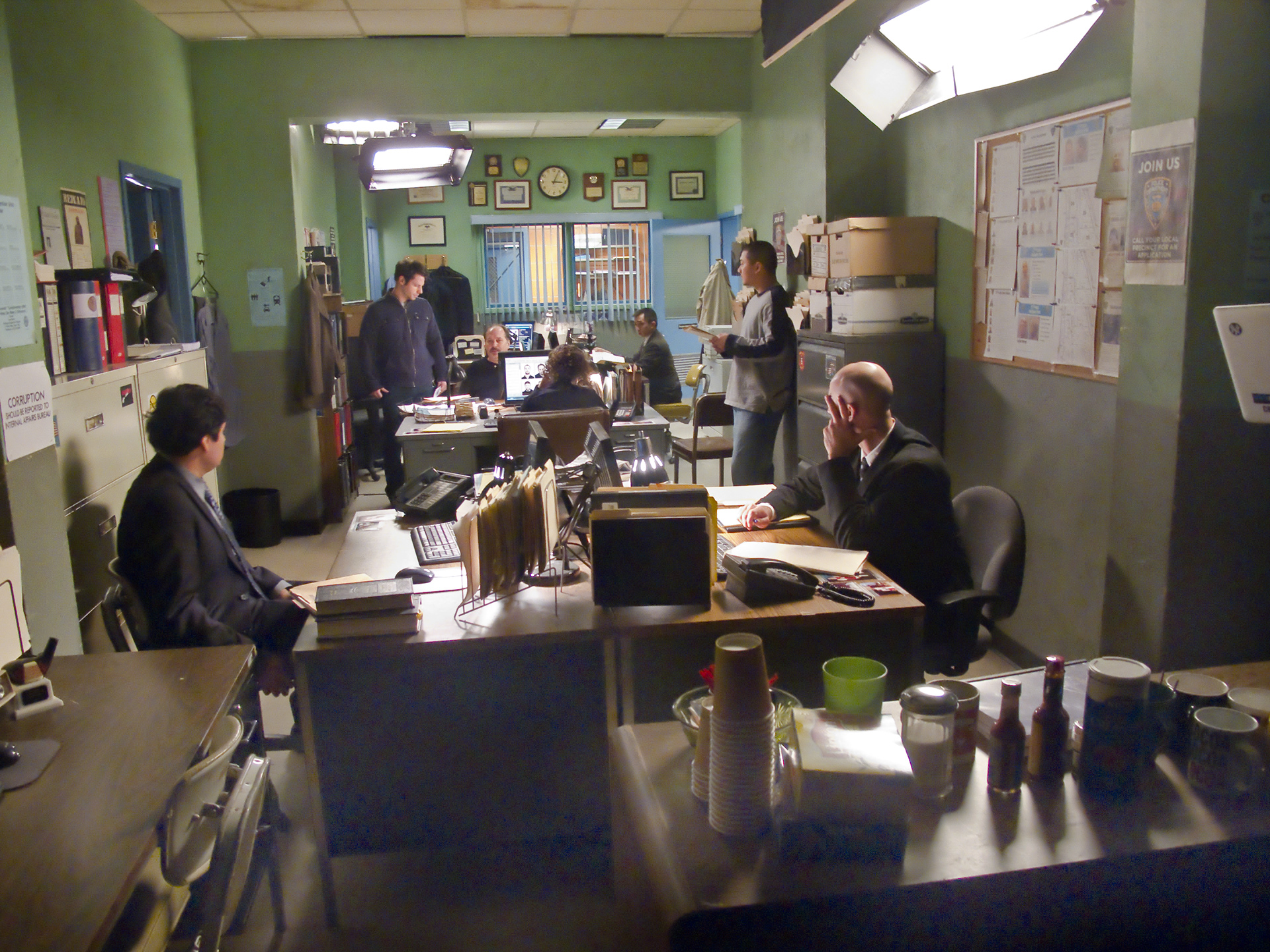 22nd Precinct Detectives Bullpen Set